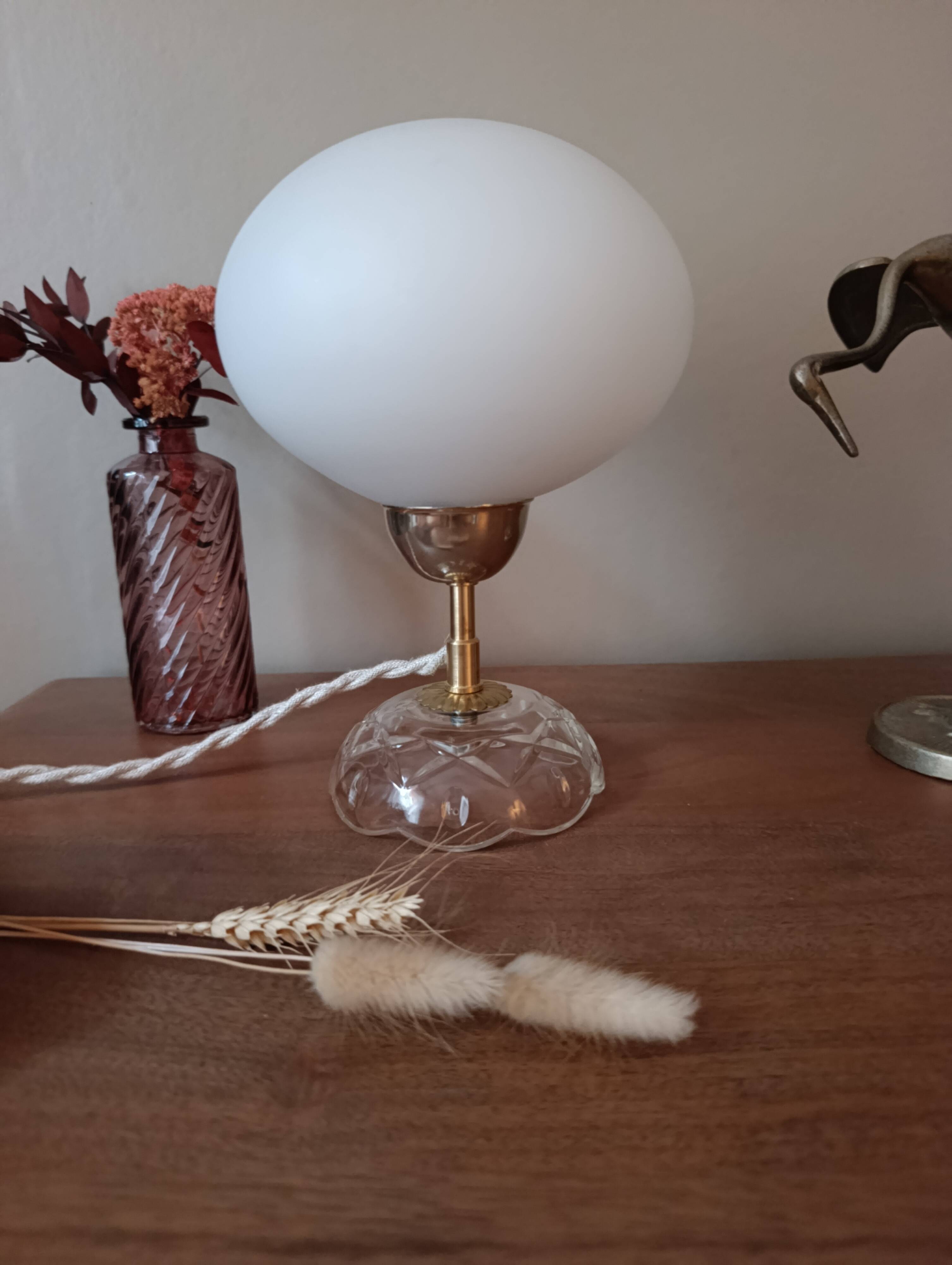 Upcycled white opaline lamp | romantic - retro chic