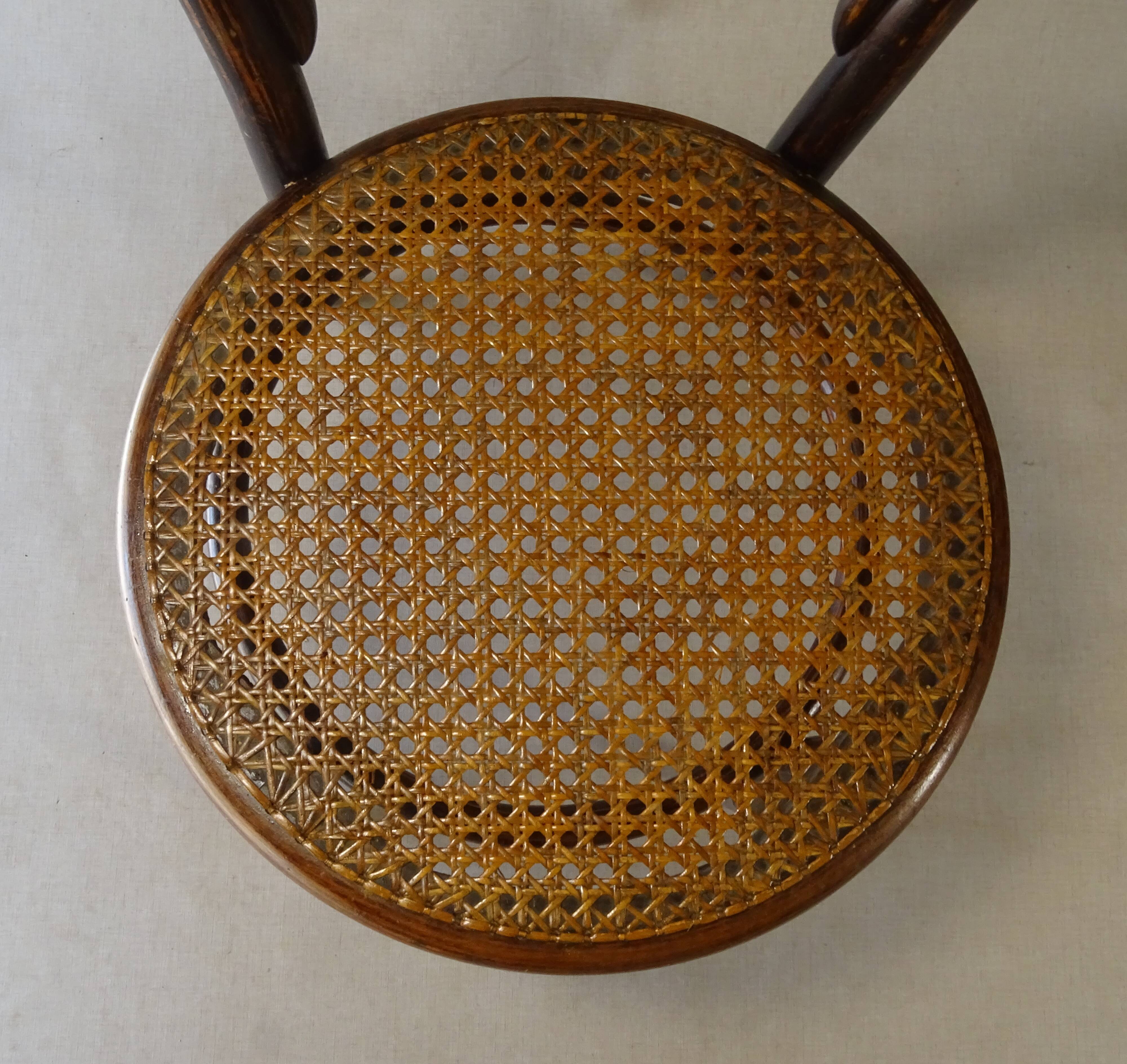 Nanny chair No. 14 Thonet 1875, original caning