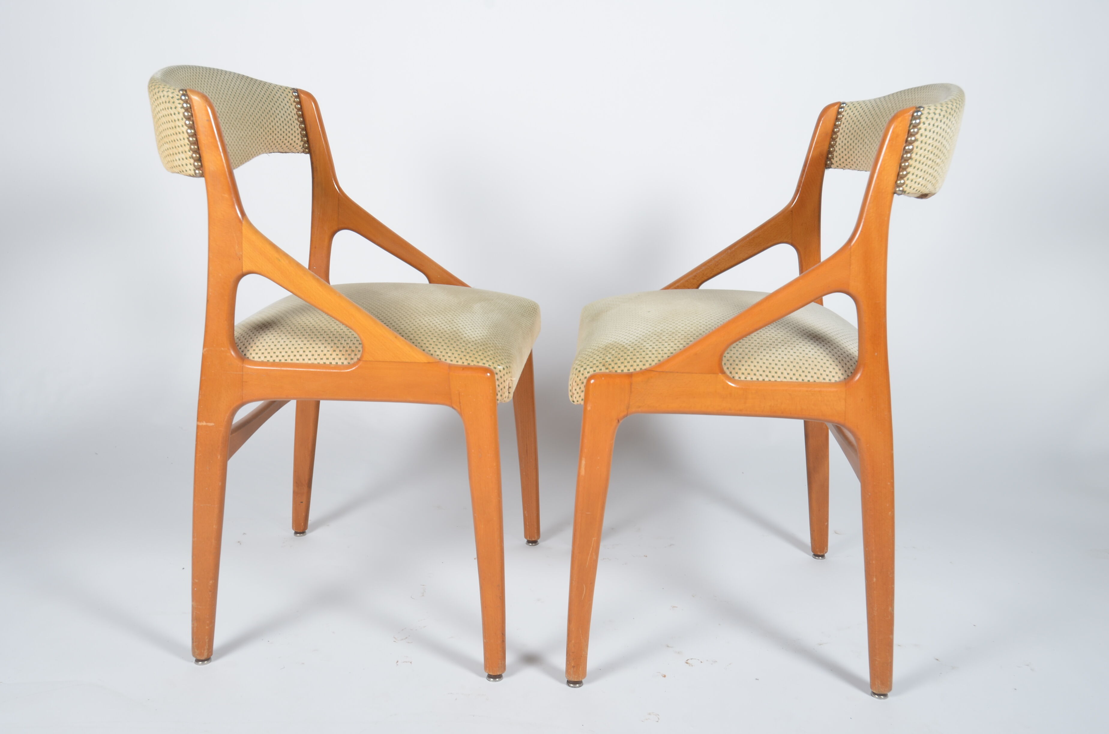 2 chaises scandinave baumann