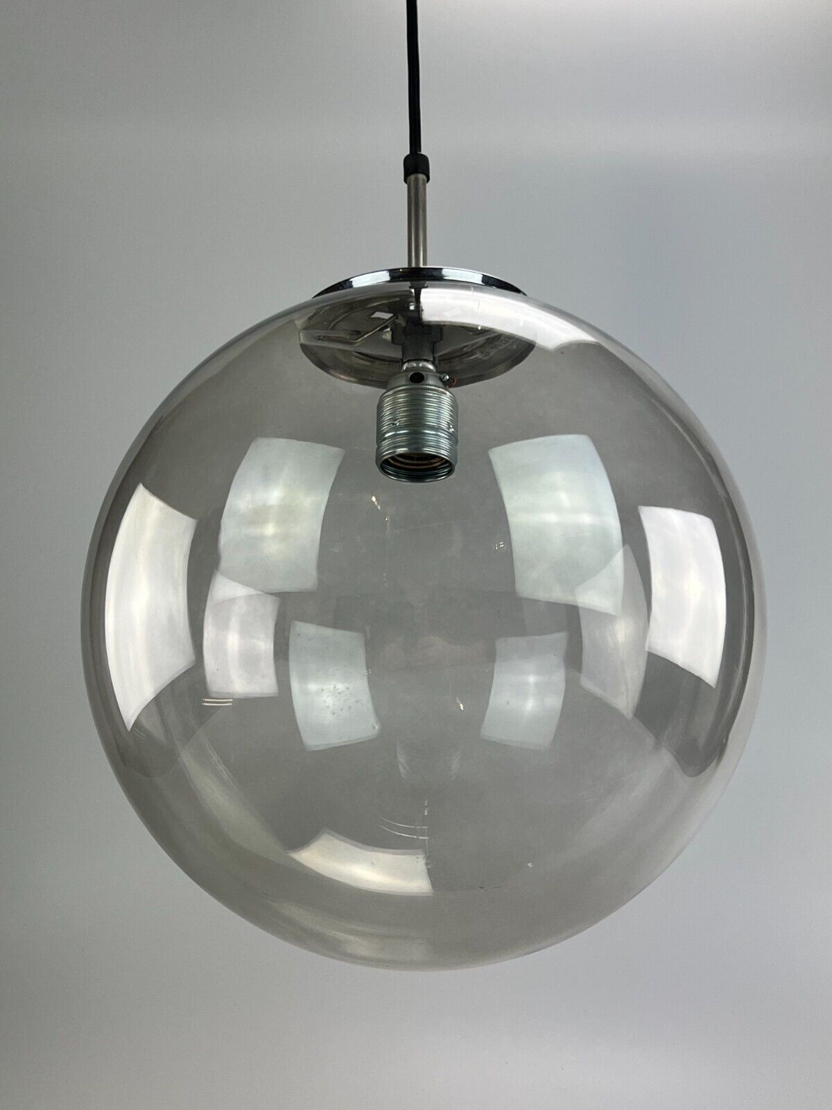 Limburg “Globe” pendant light