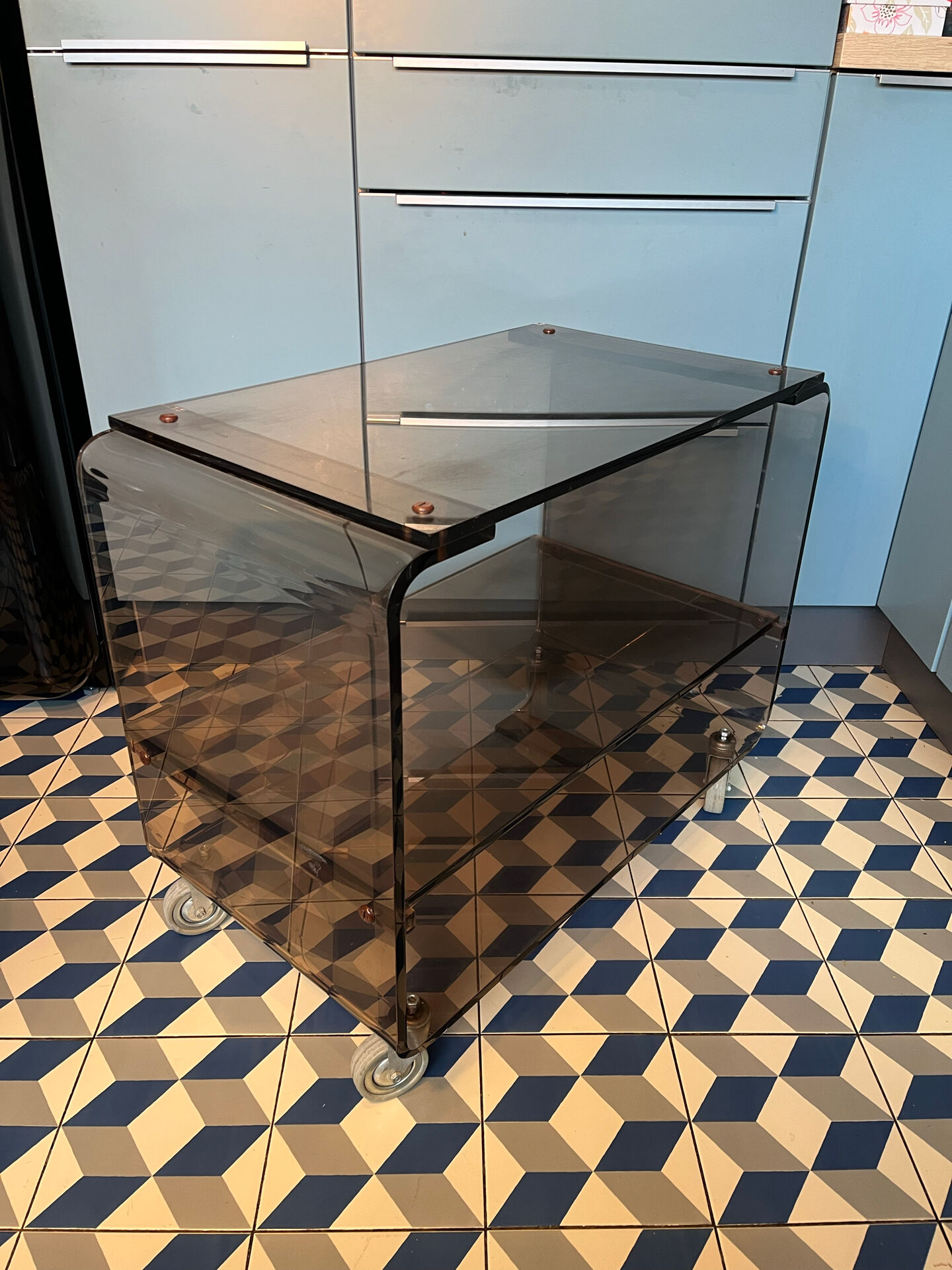 Hi-Fi furniture in smoked Plexiglas, Michel Dumas style.