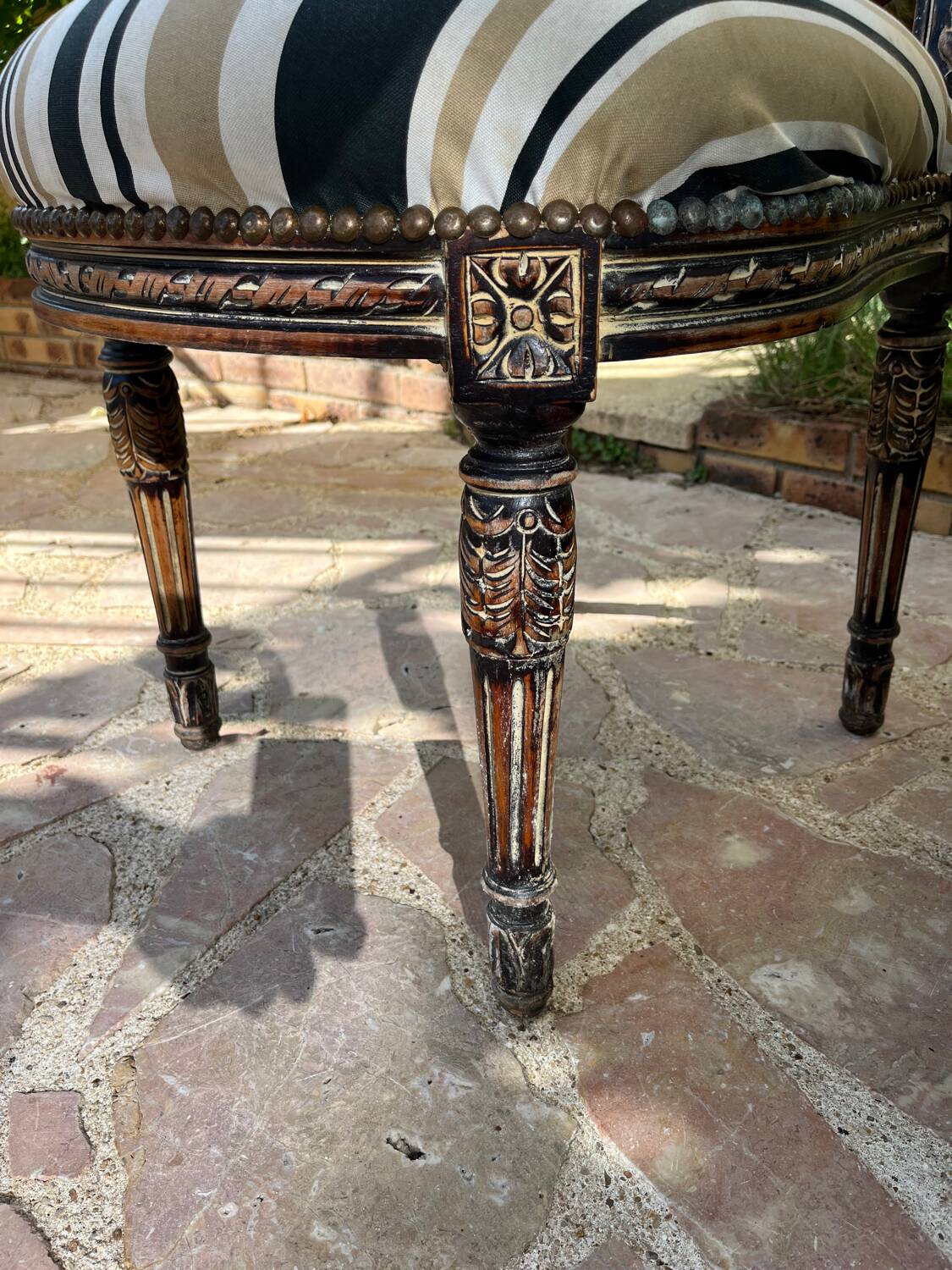 Louis XV medallion chair