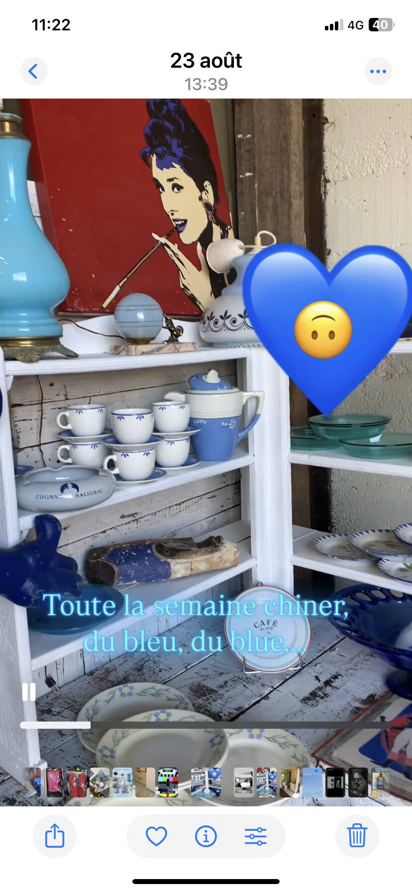 Country corner shelf