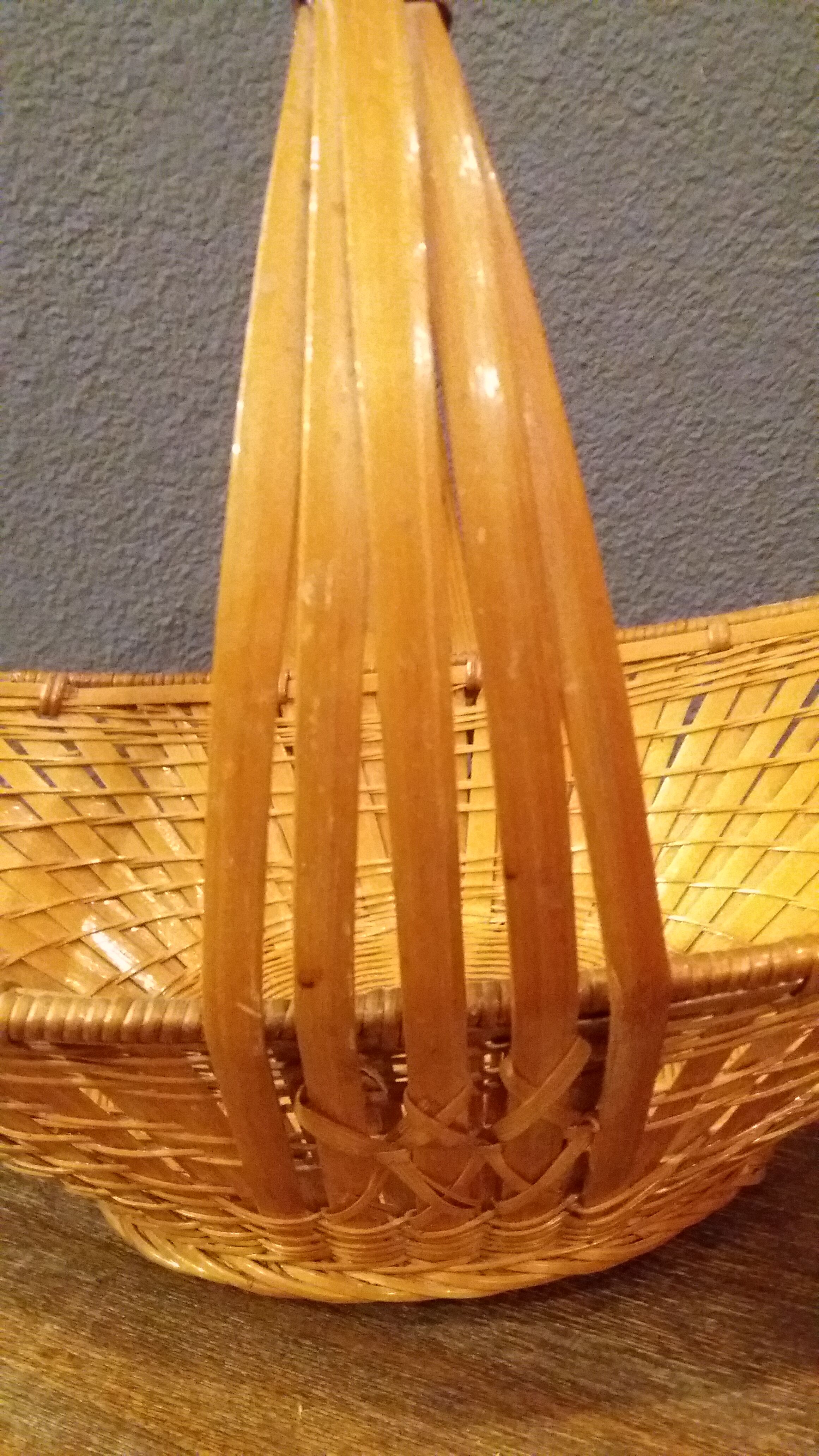 A fruit basket