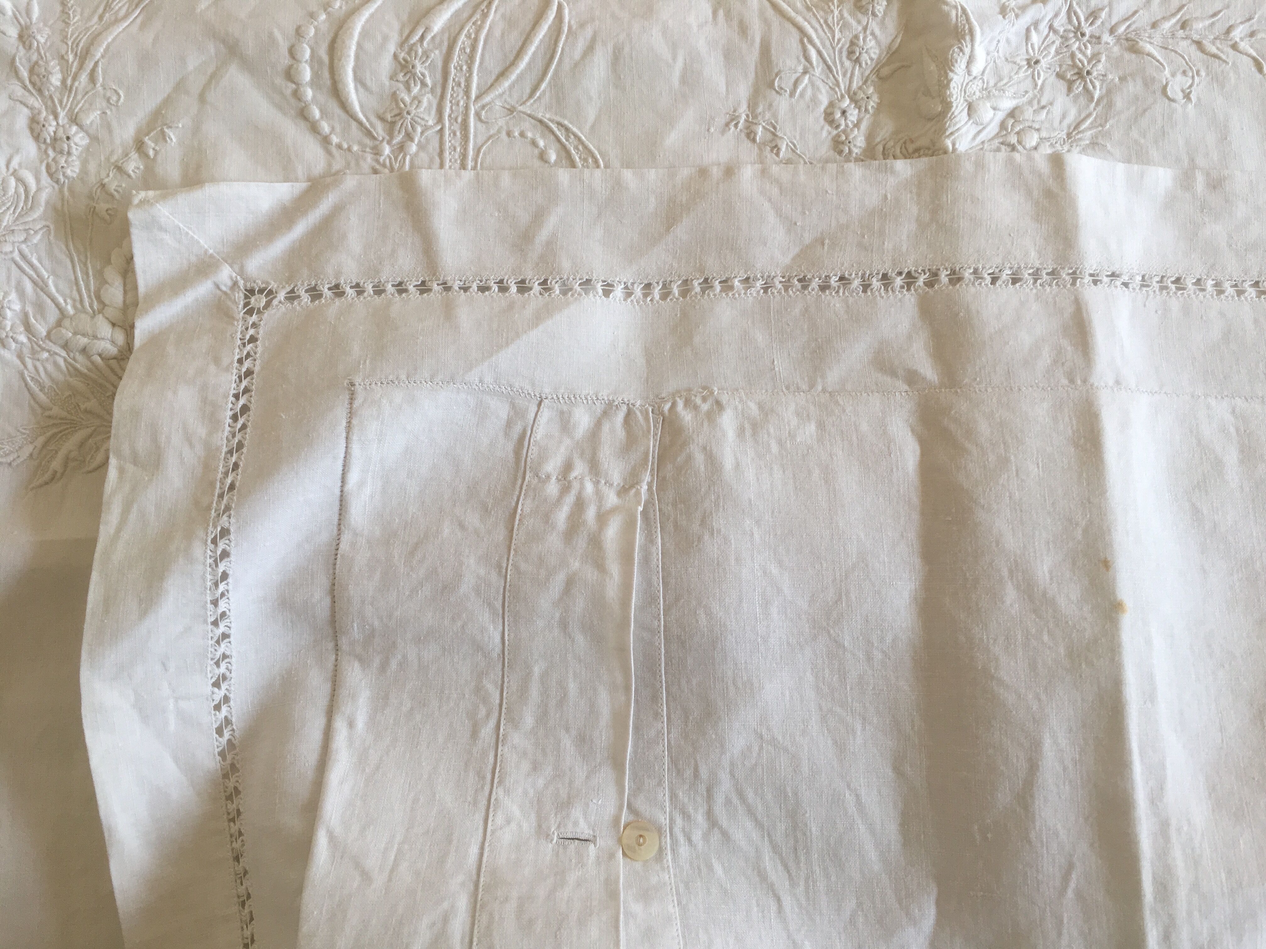 19th embroidered linen yarn wedding kit pillow taie B