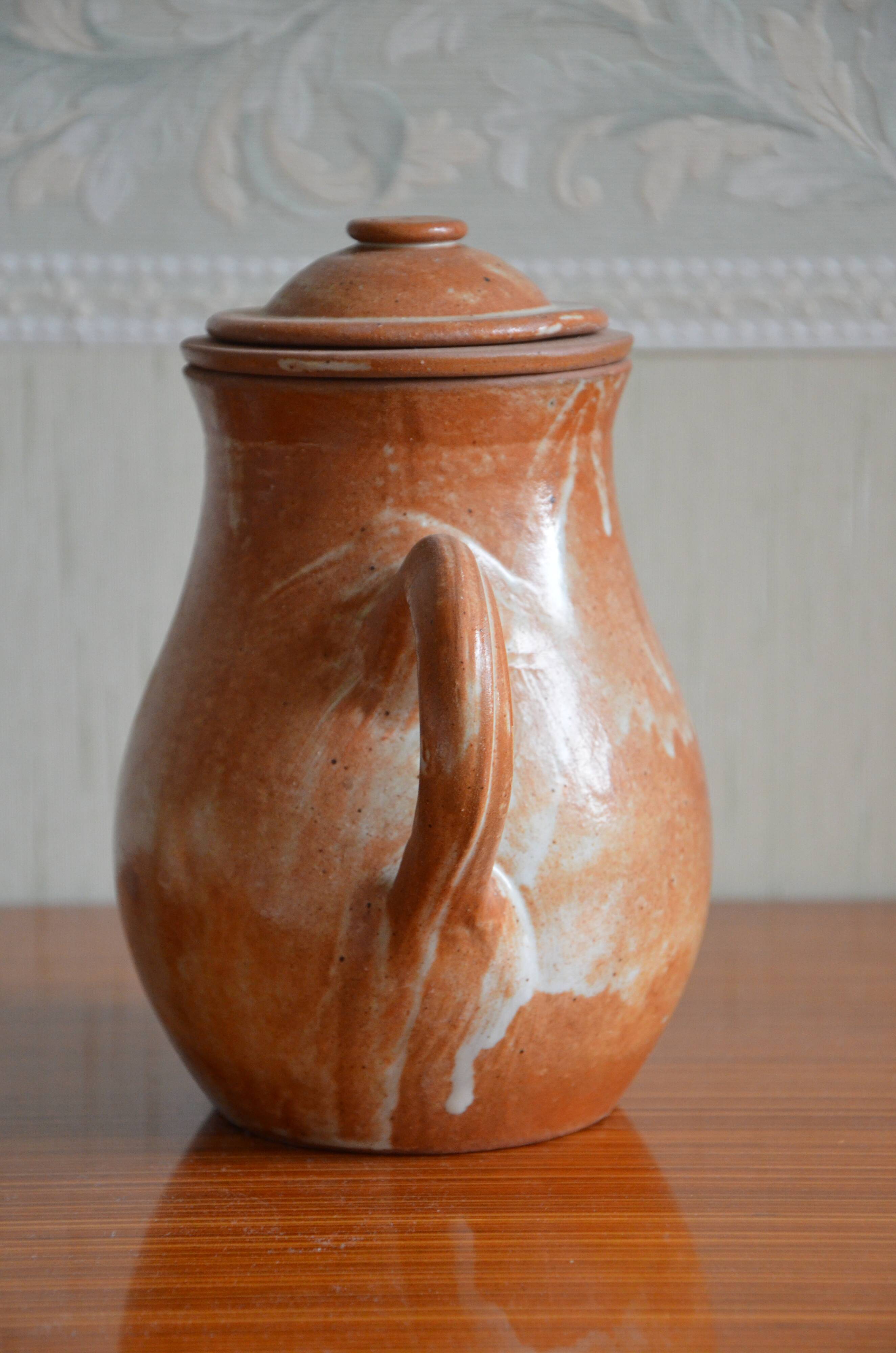 Teapot and its sandstone milk pot