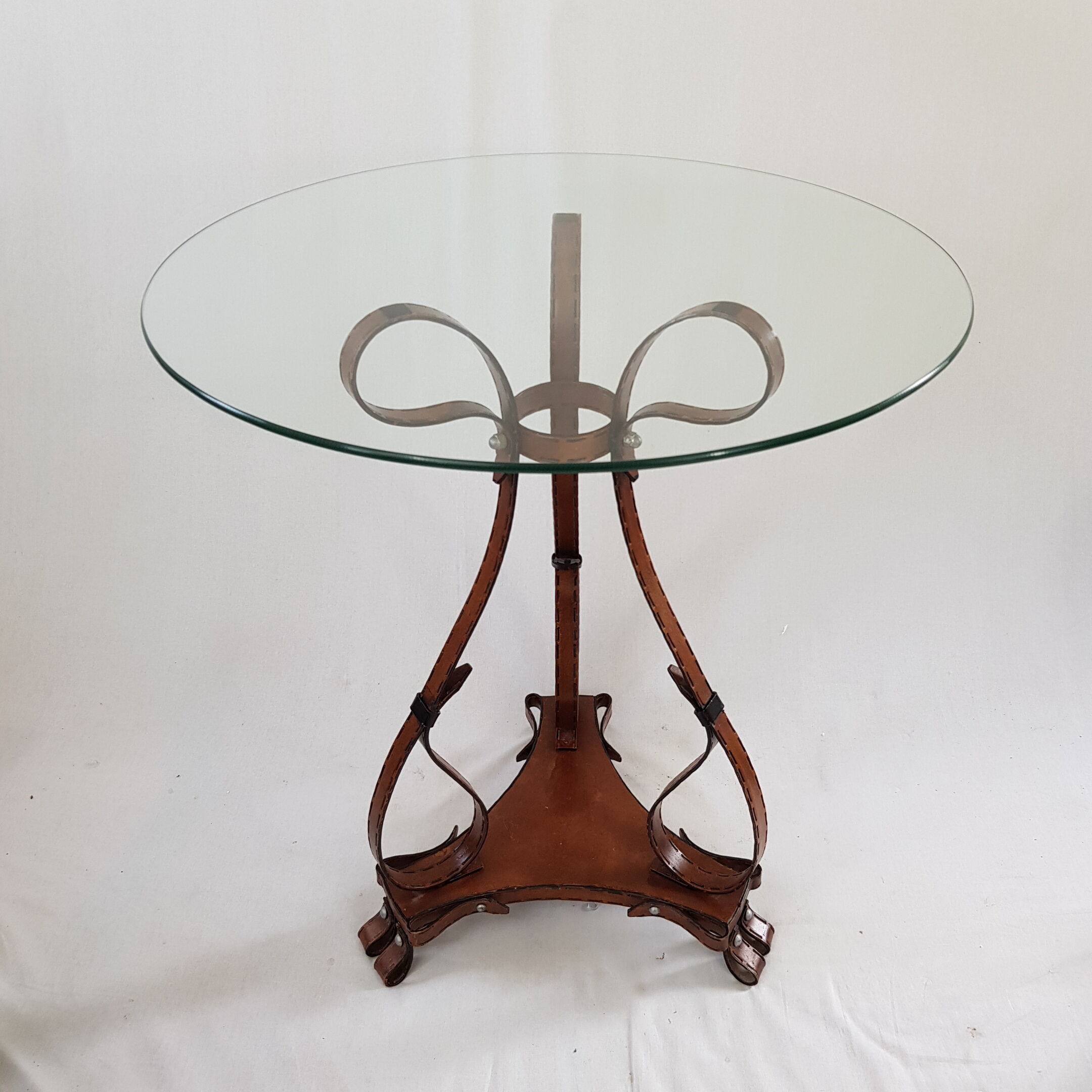 Painted side table in steel, effect trompe l'oeil