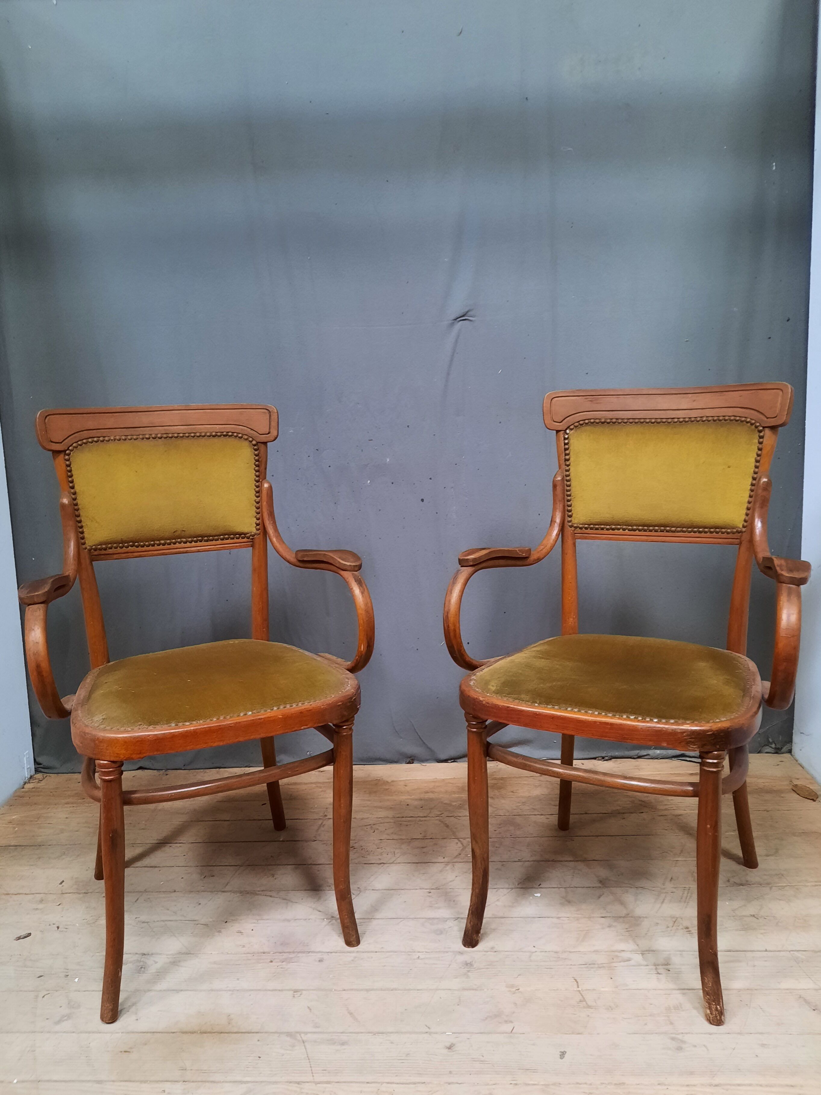 Pair of armchair and chair in curved wood