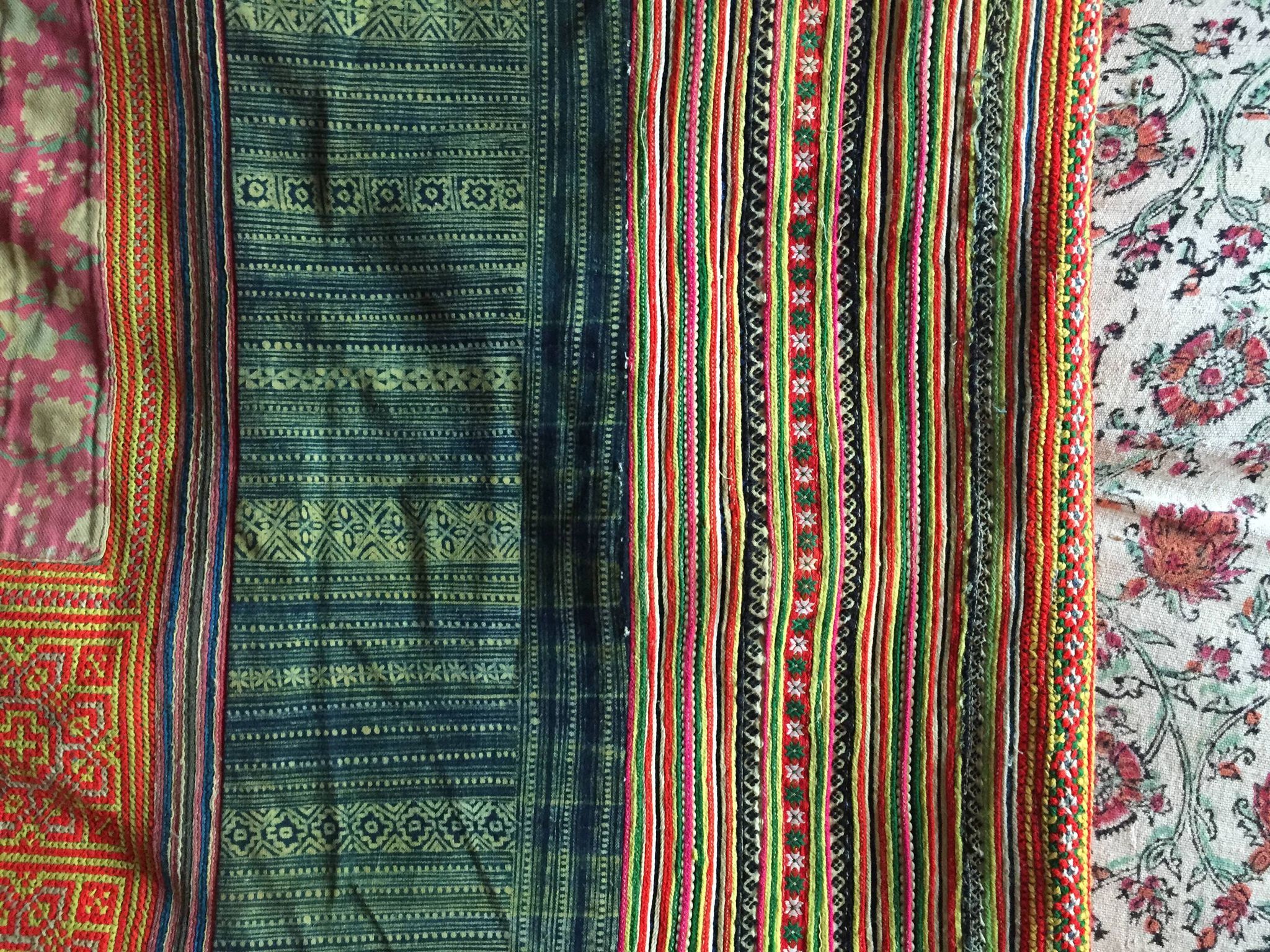 Traditional Indian patchwork bed throw/sofa 140*190