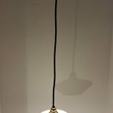 Adjustable suspension in white opaline