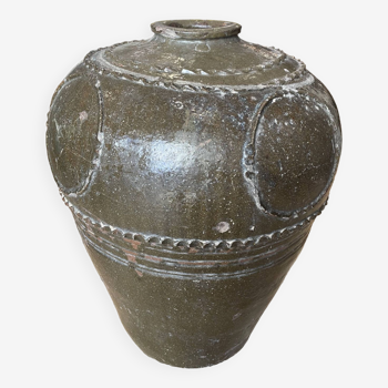 Old Asian tea jar