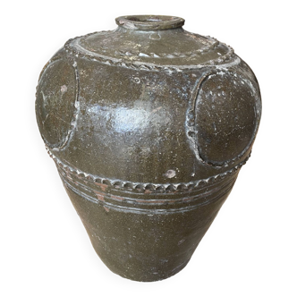 Old Asian tea jar