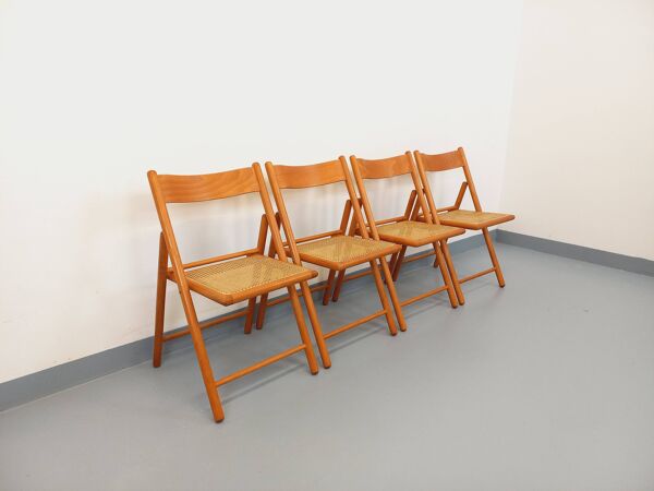 Suite de 4 chaises pliantes Habitat vintage en bois de hêtre et cannage
