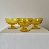 Set of 4 ice cream cups