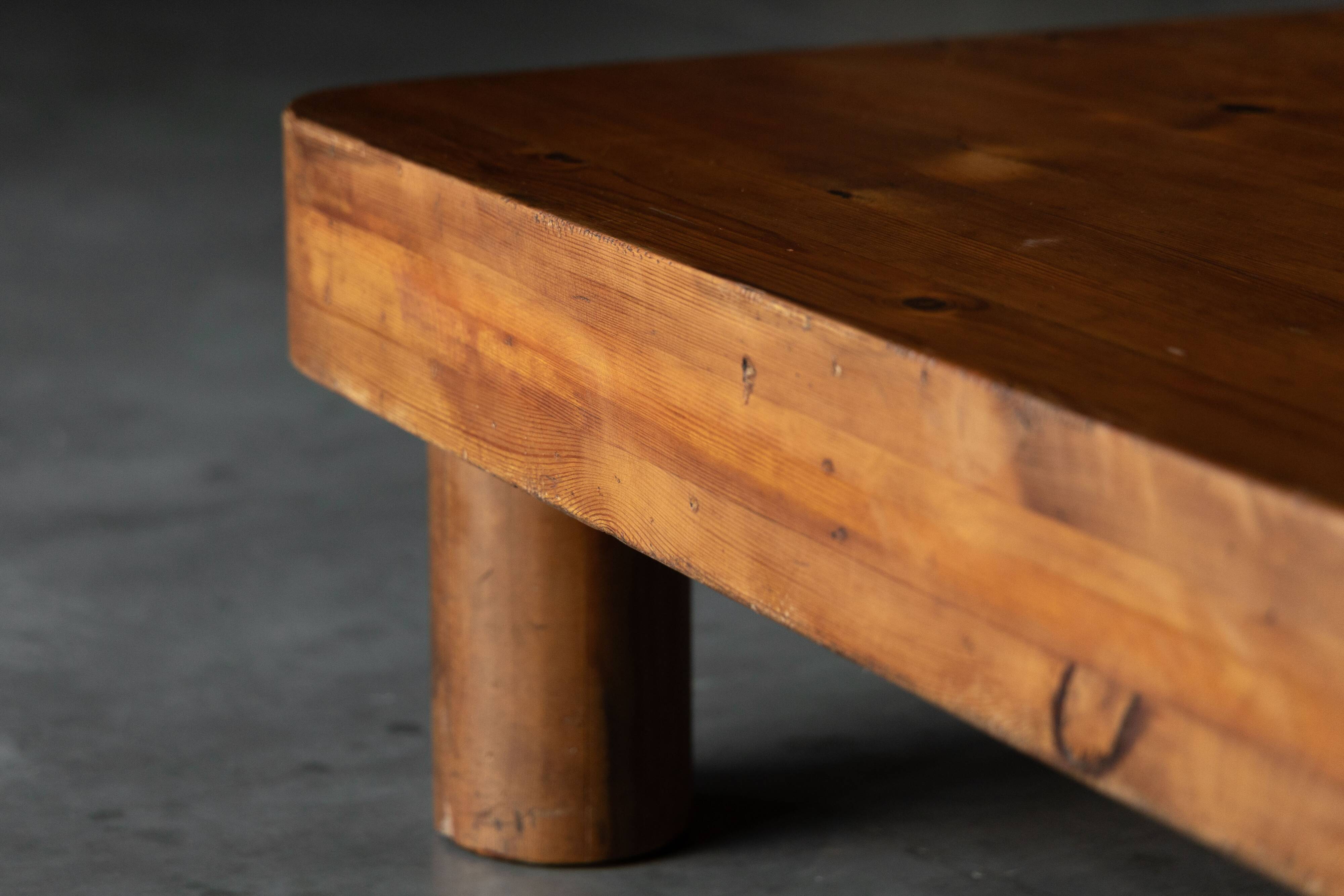 Brutalist pine low coffee table, France, 1960s