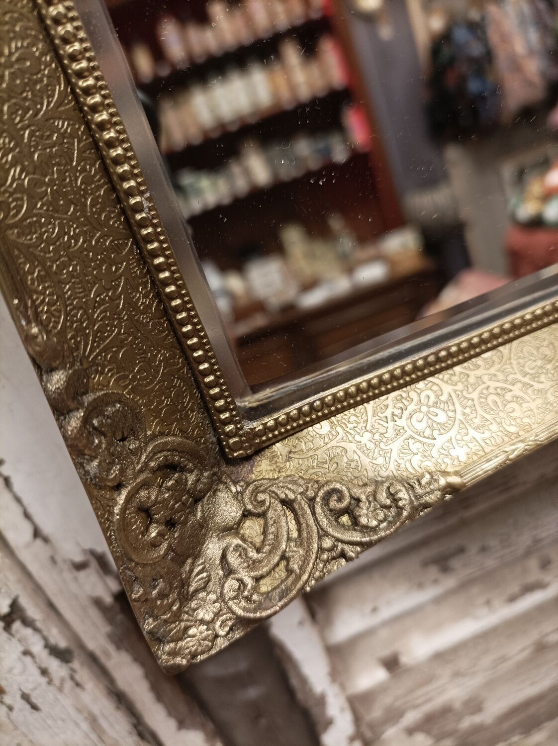 Scalloped and bevelled rectangle mirror