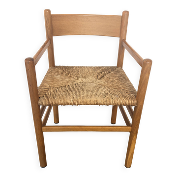 Straw armchair