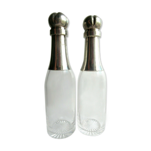 Set de 2 flacons Art Déco en cristal Baccarat et beau métal argenté, André COURREGES