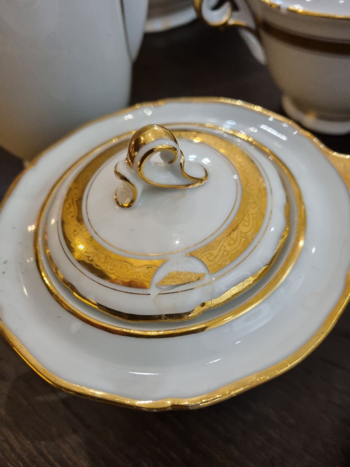UM Limoges table service, Art Deco gold thread porcelain 80 pieces
