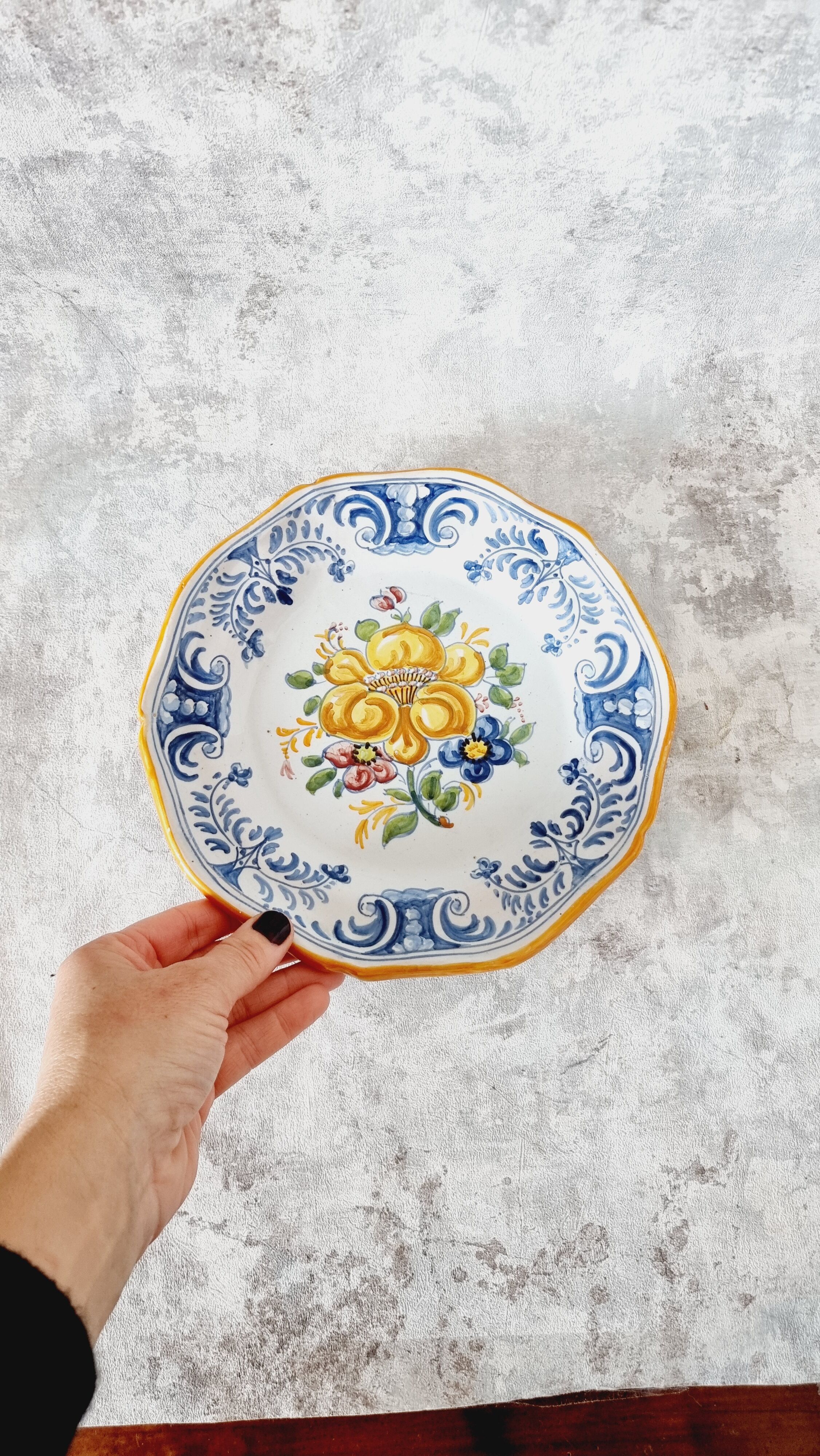 ASSIETTE CERAMIQUE MAVE TALAVERA DECOR FLEURI DECO COLLECTION Vitrine 116521