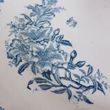 Round ironstone plate from LG Clairefontaine model Bengali 210885.