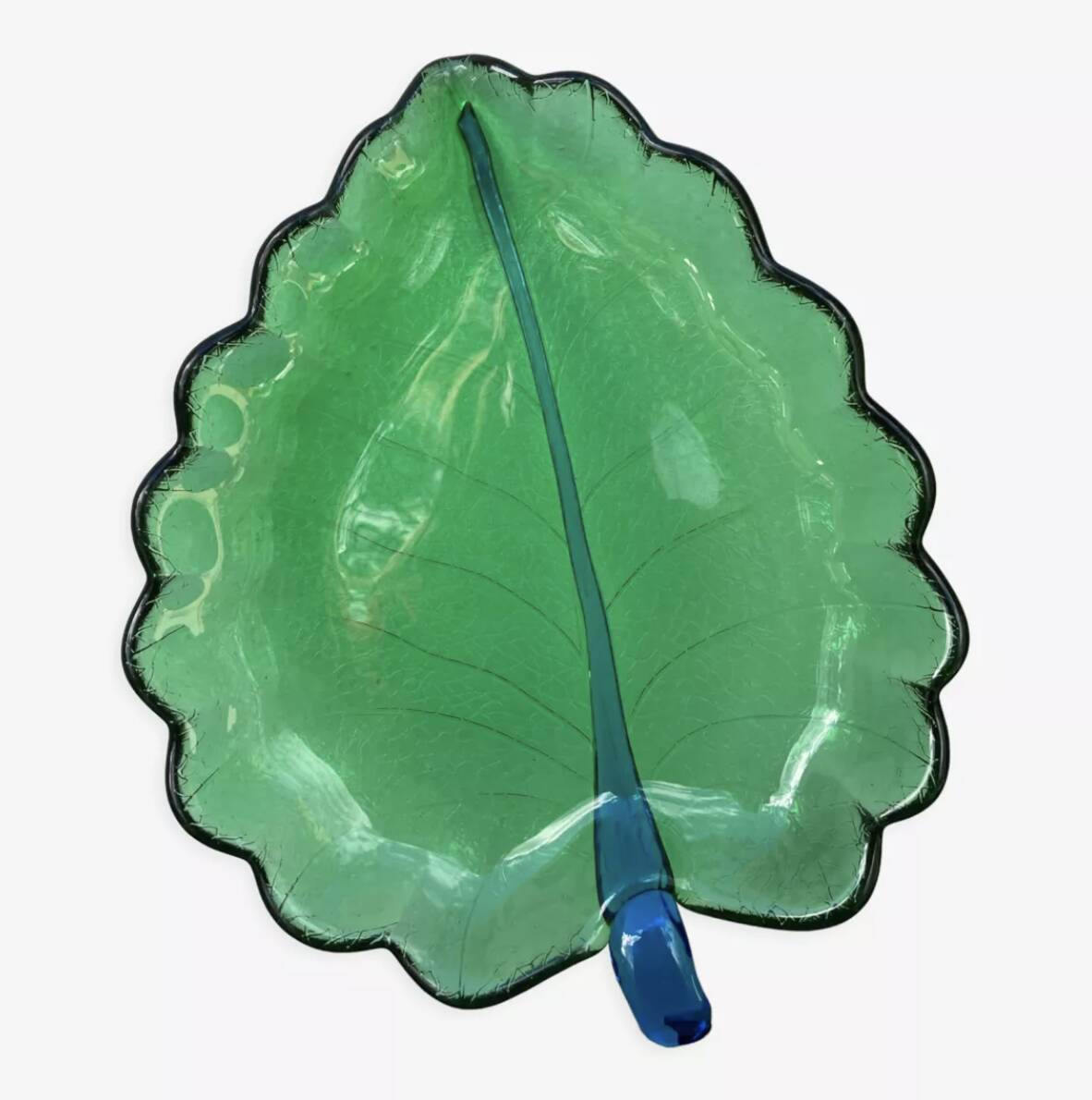 Large glass leaf dish