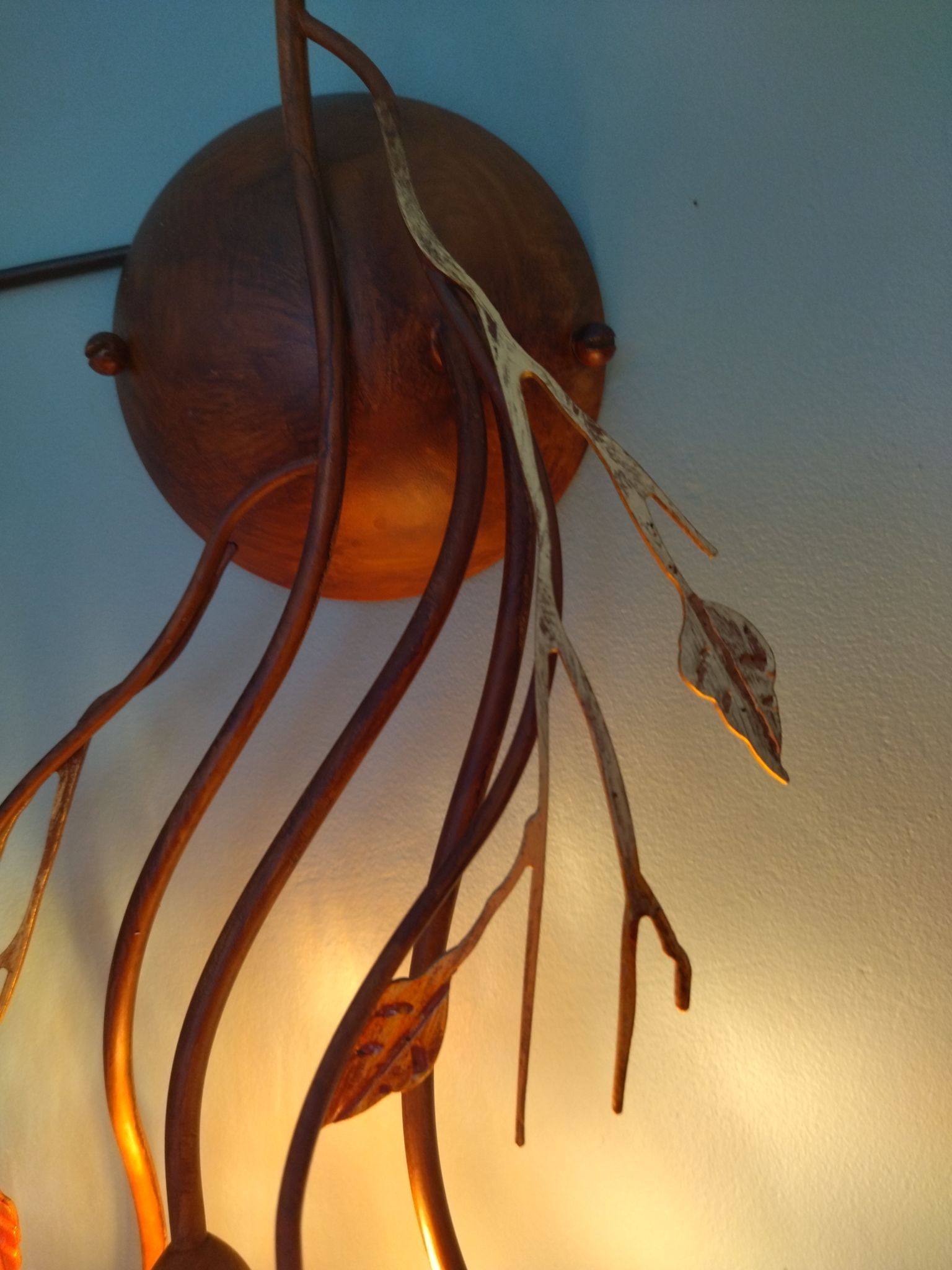 Applique italienne IDL en forme d'Iris en verre soufflé