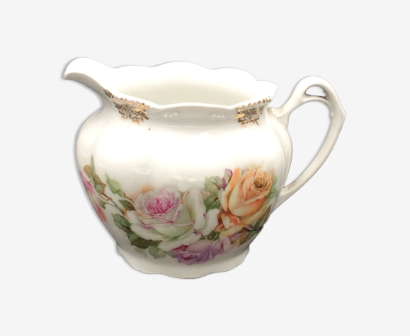 Old Porcelain Milk Pot of Paris Bouquet of Roses