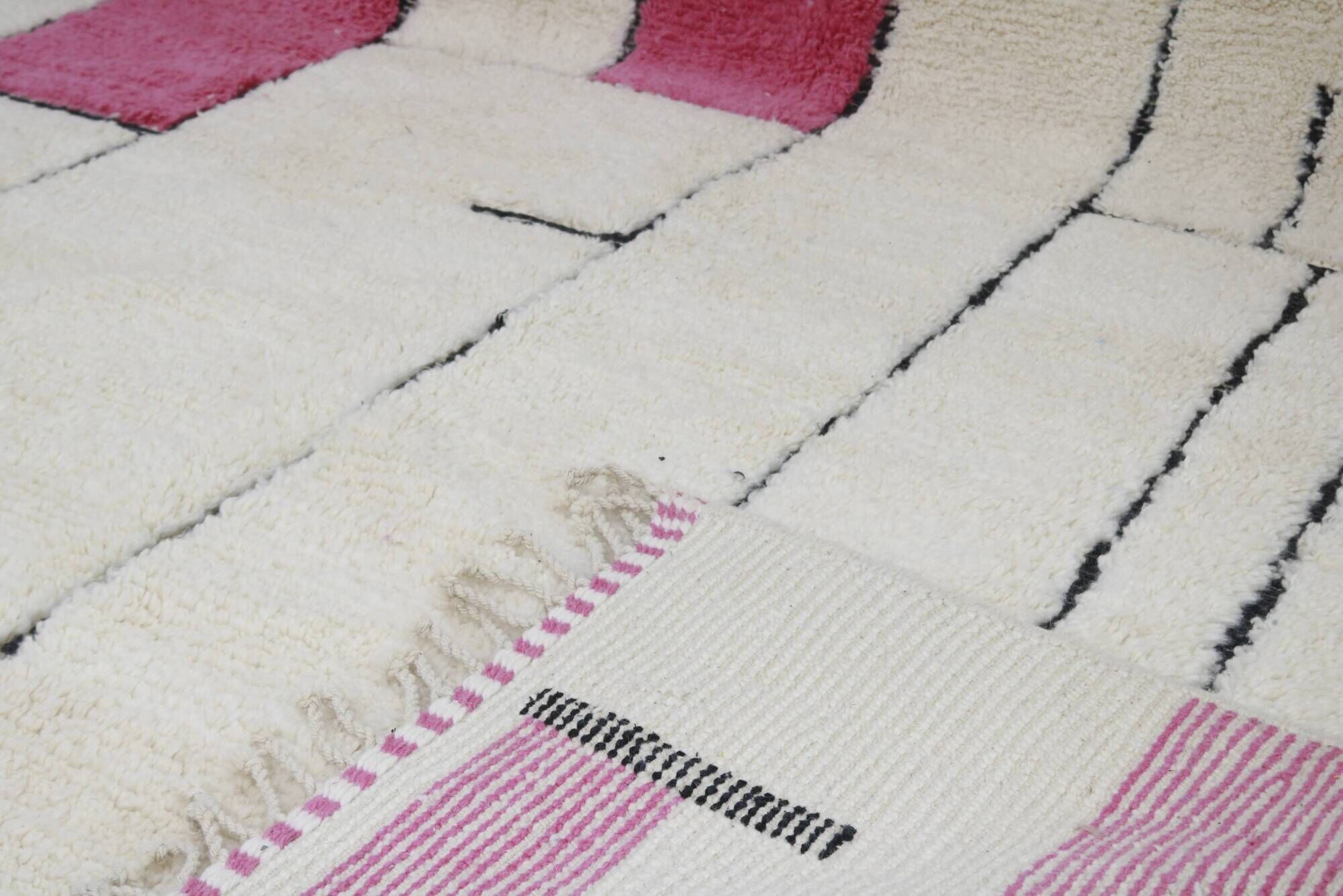 Large Azilal rug, 400 x 300 cm, GO-941