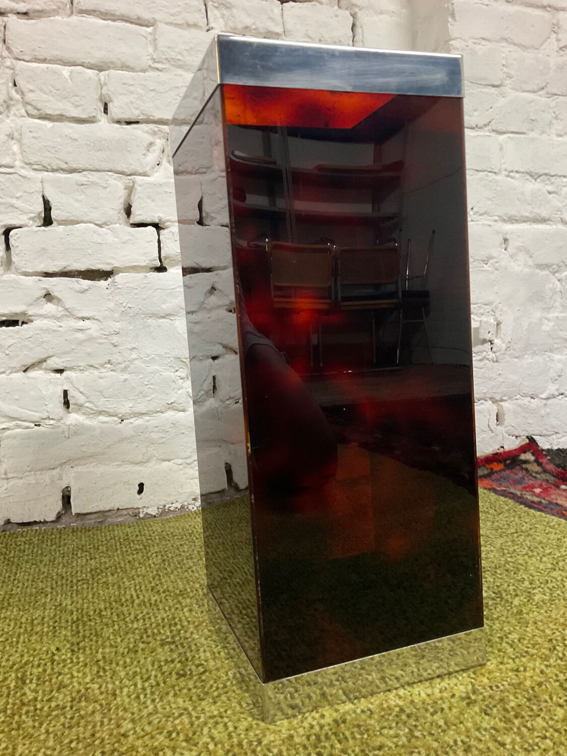 Vintage umbrella door in plexiglass and chrome