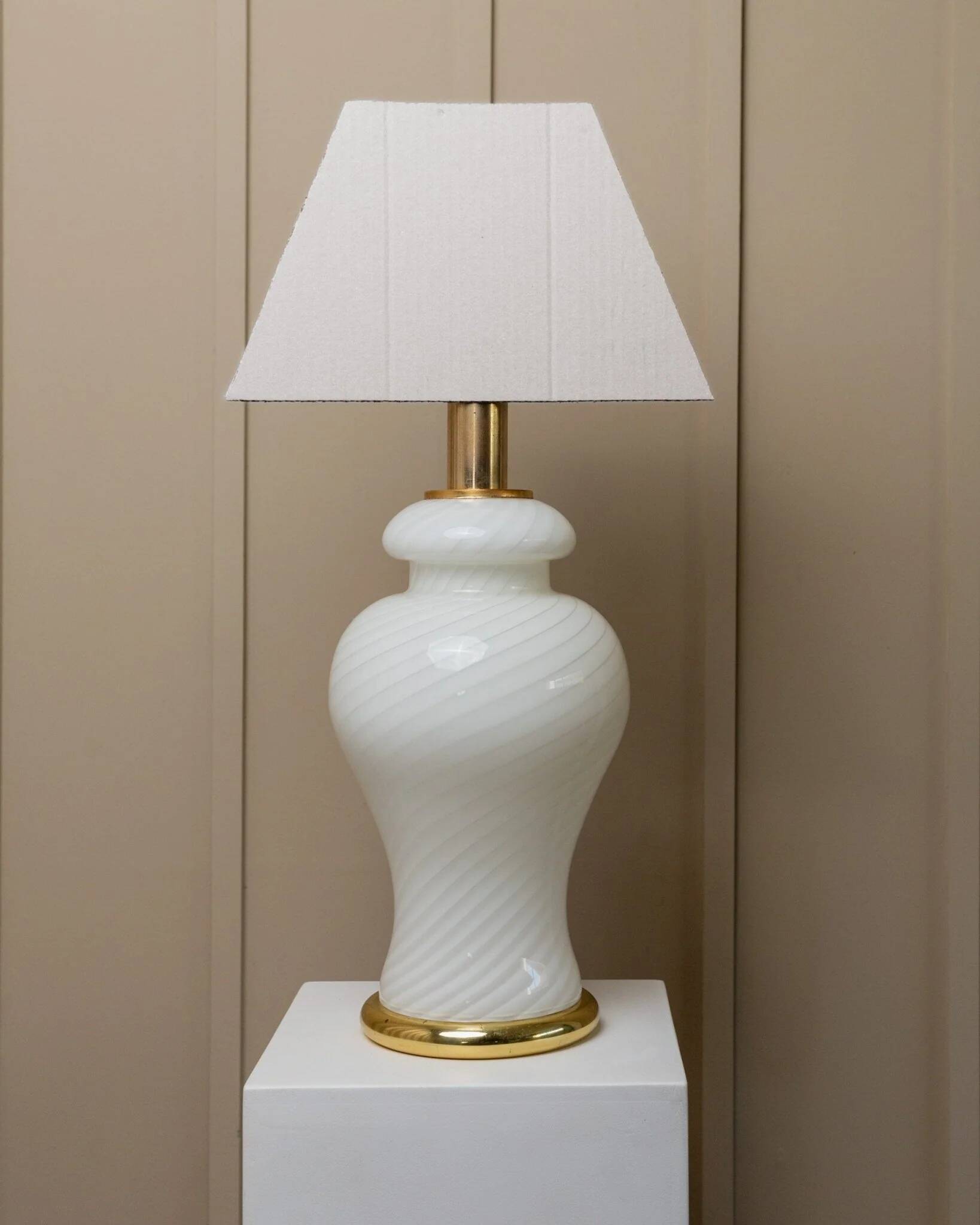 XXL Murano White Opaline Glass Table Lamp, 1970s Mid-Century Swirl, Mouth-Blown Italy