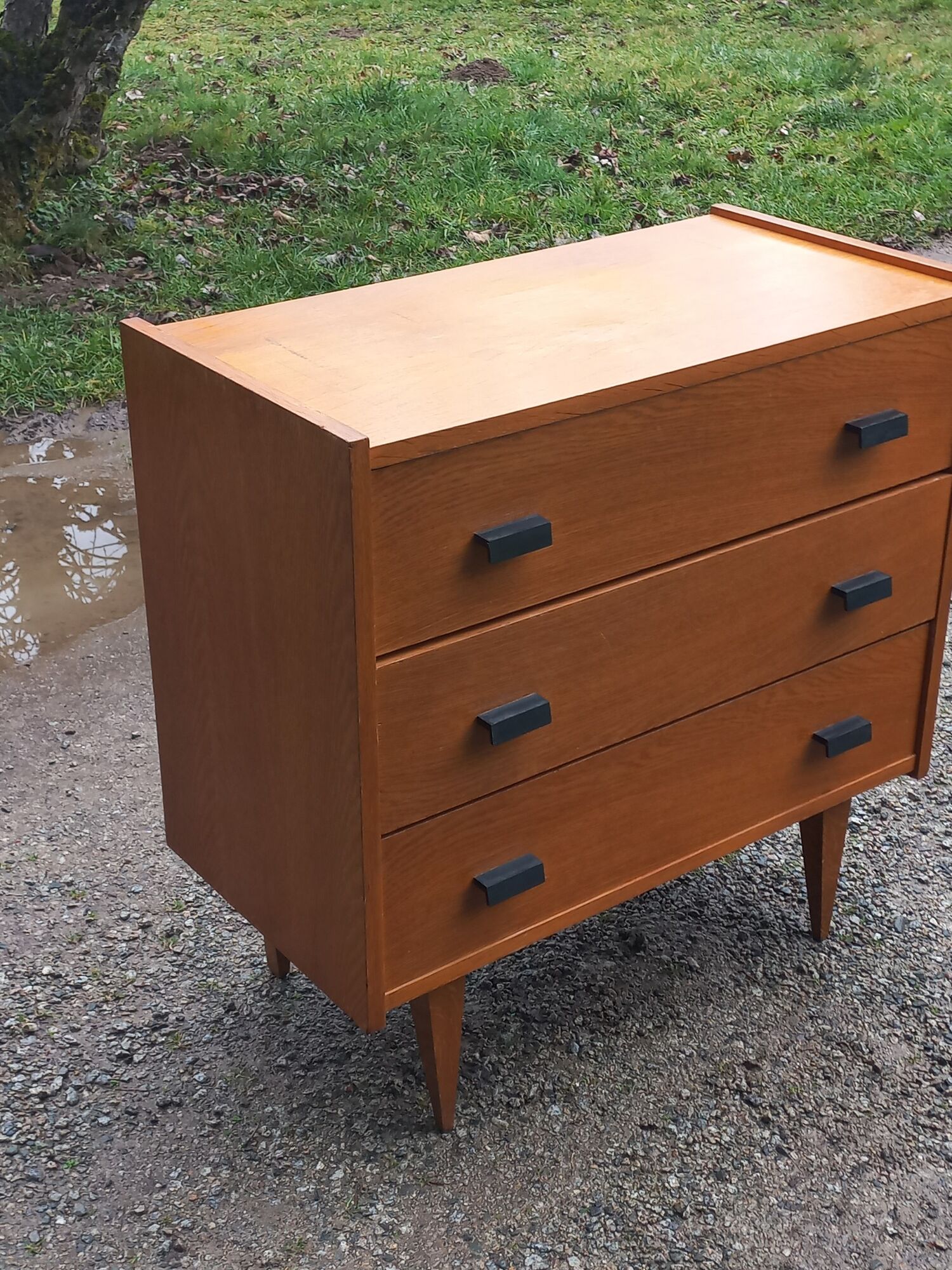 Vintage chest of drawers in gilded oak from the 50s 3 drawers feet bobbin