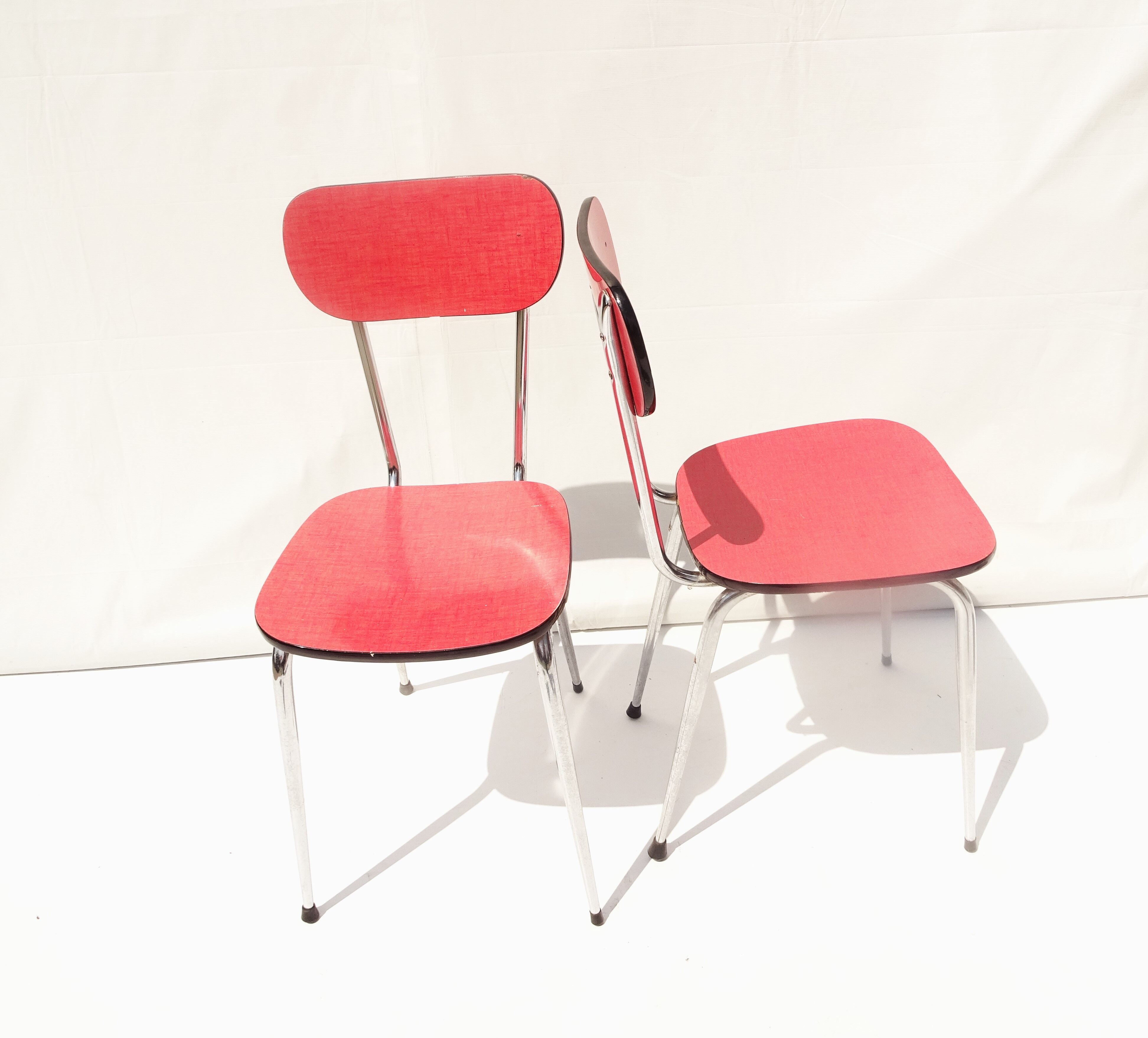 Lot 4 chaises formica rouge