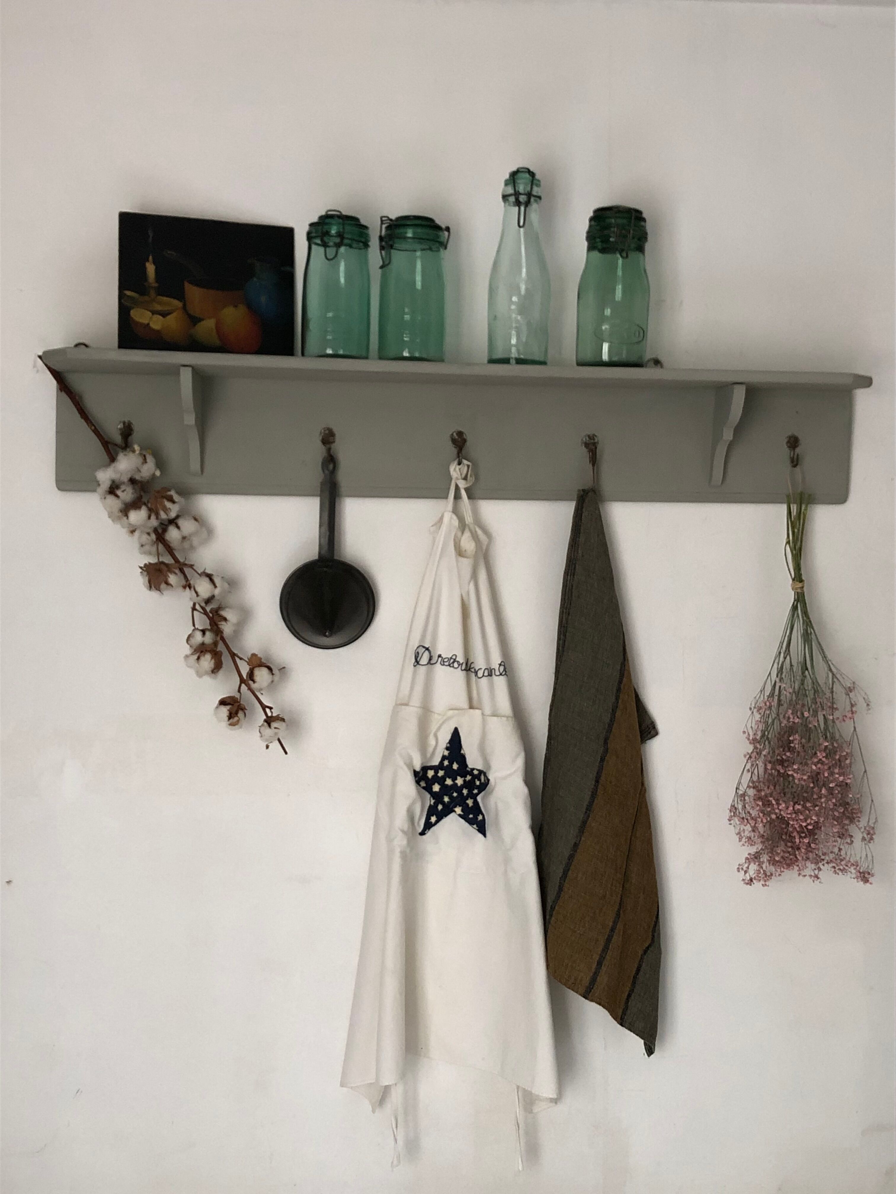 Étagère de cuisine