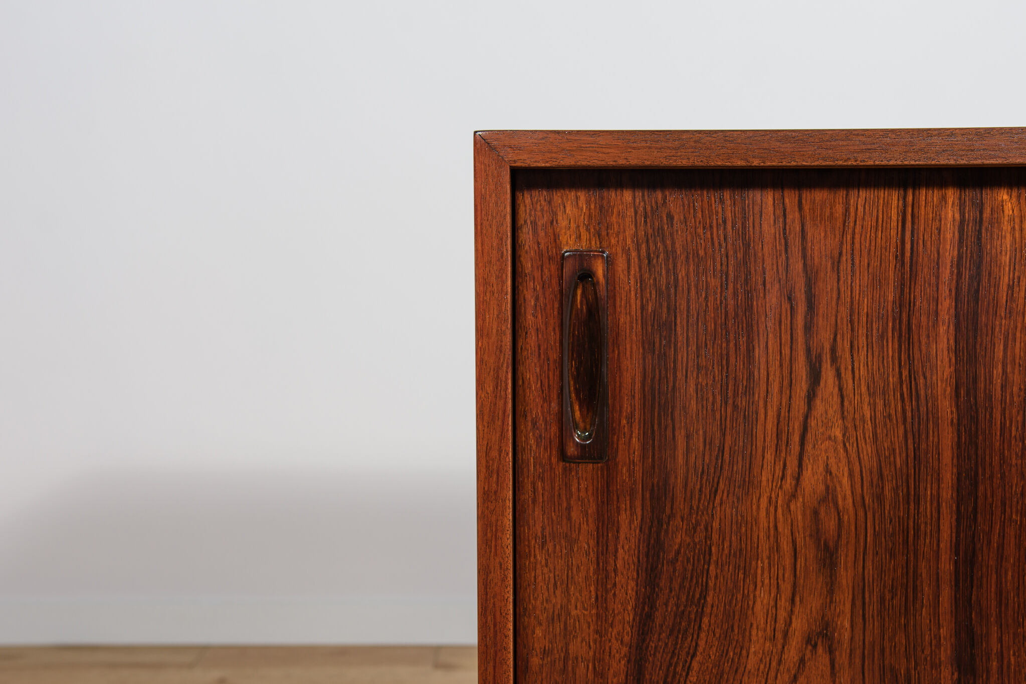 Small mid-century rosewood sideboard, Denmark, 1960s