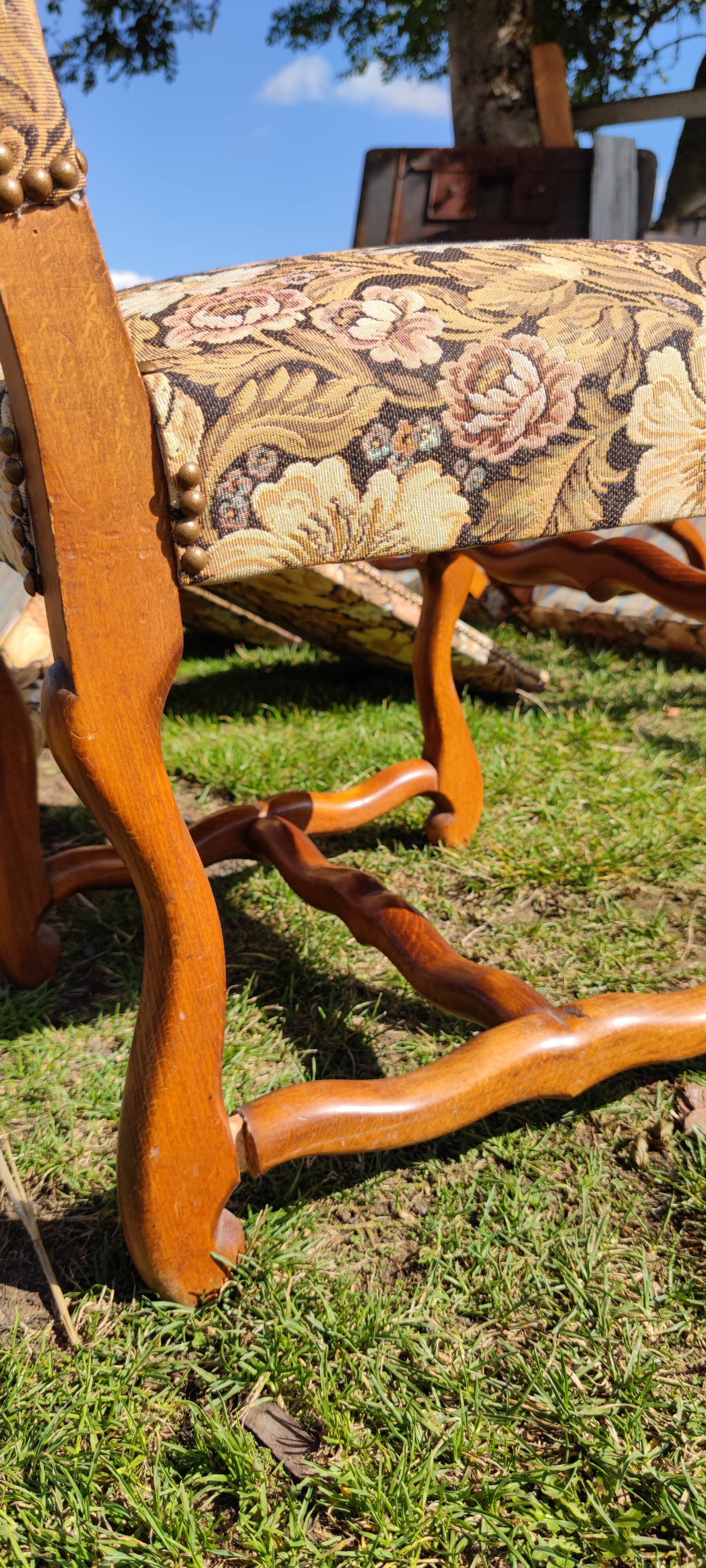 6 Louis XIV chairs in beech