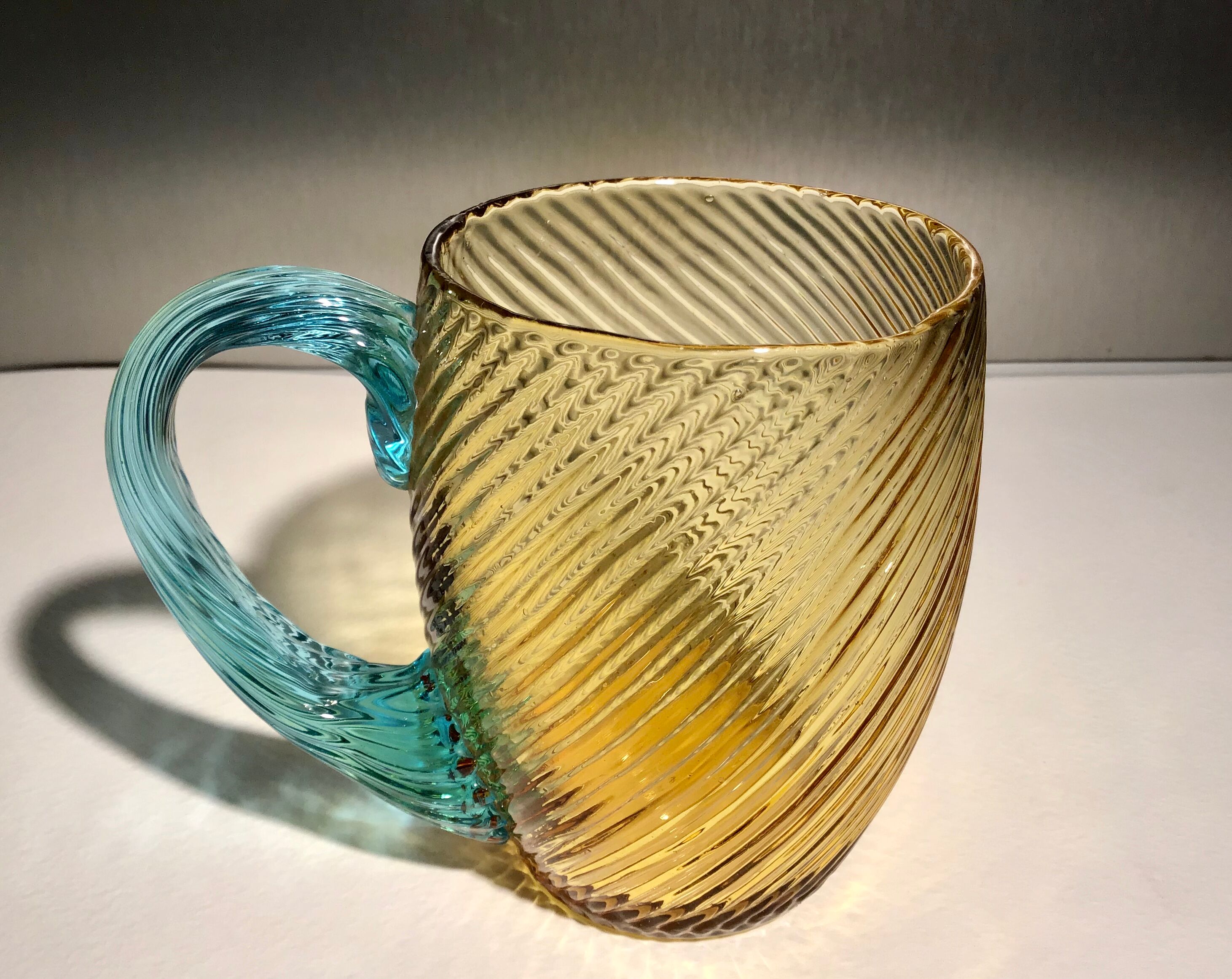 Two glass and crystal mugs, model of the Portieux crystal factory.