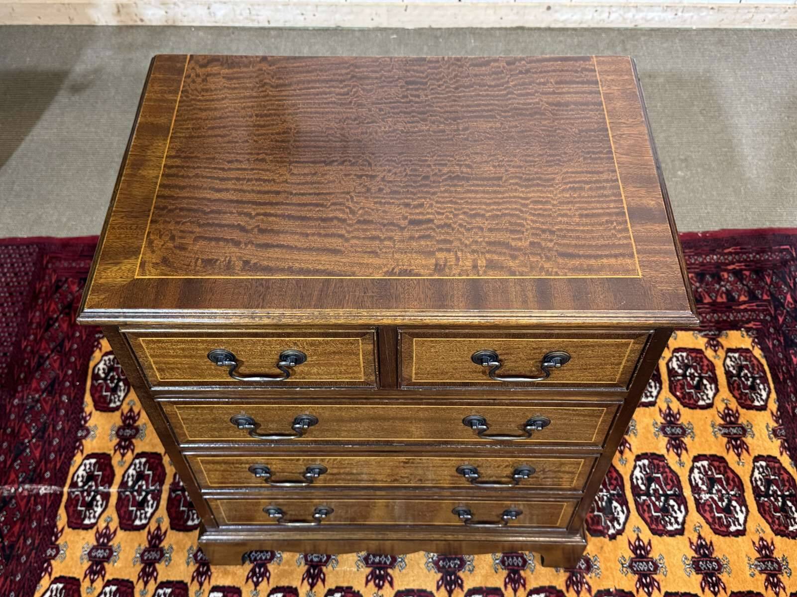 English mahogany commode from the 1950s.