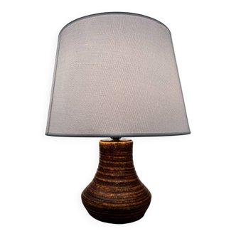 Accolay table lamp