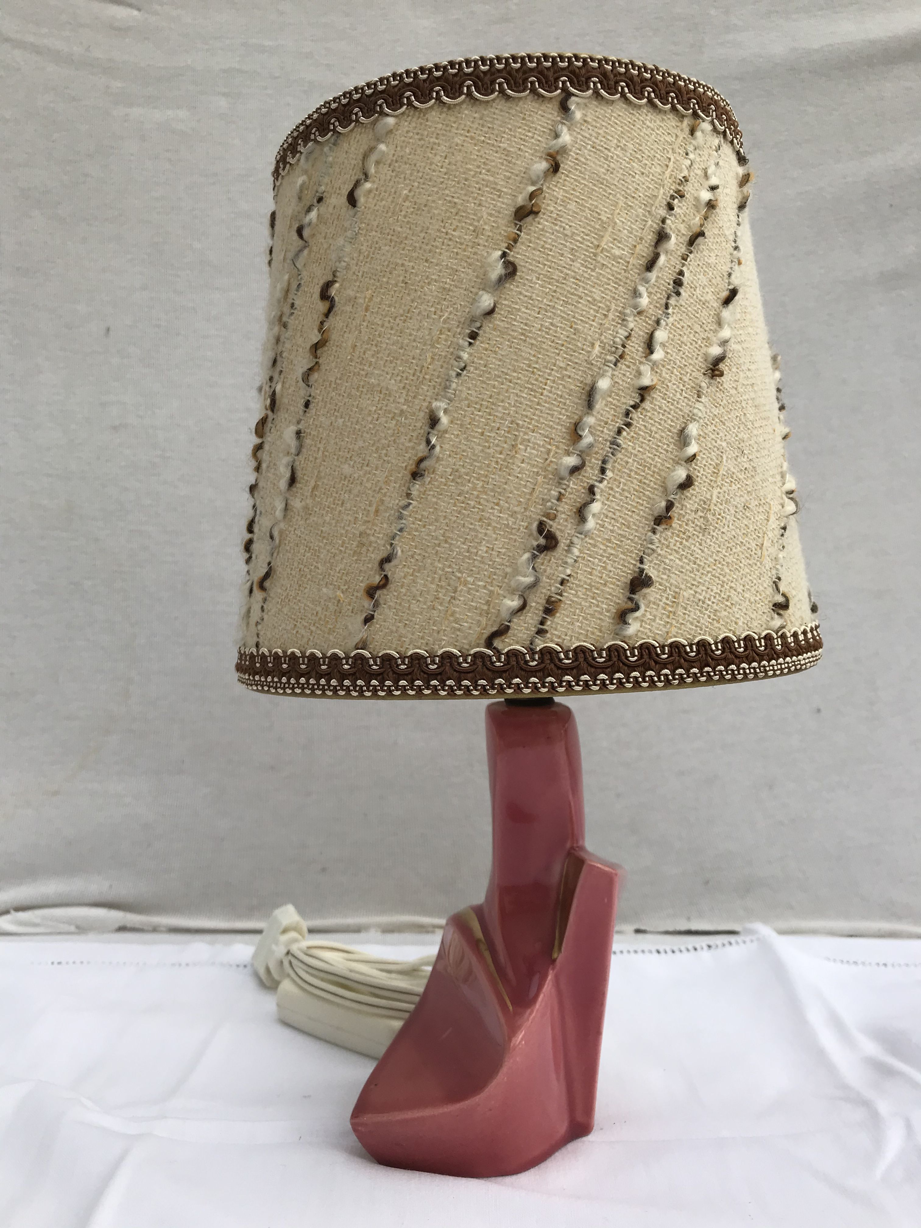 Former art deco ceramics rose lamp - golden - vintage beige daydal