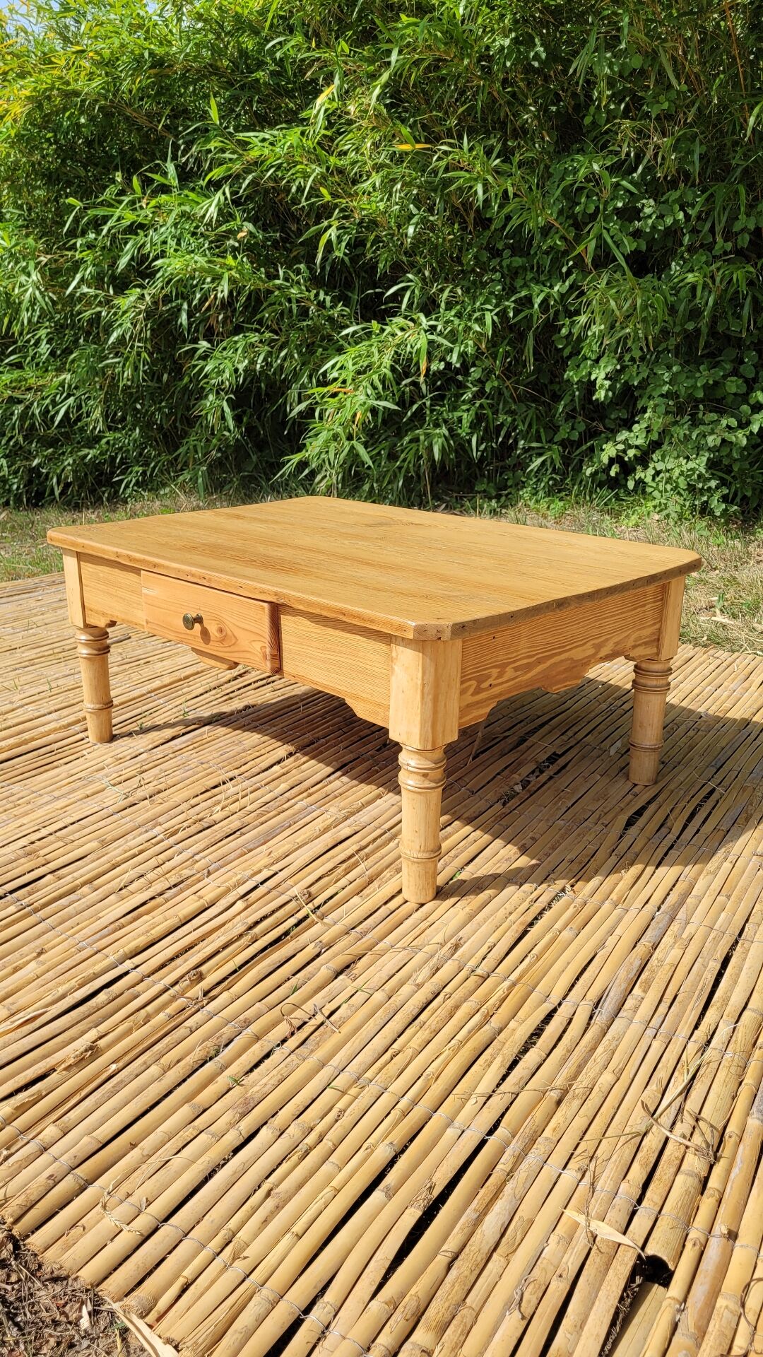 Wooden coffee table - refurbished - unique piece