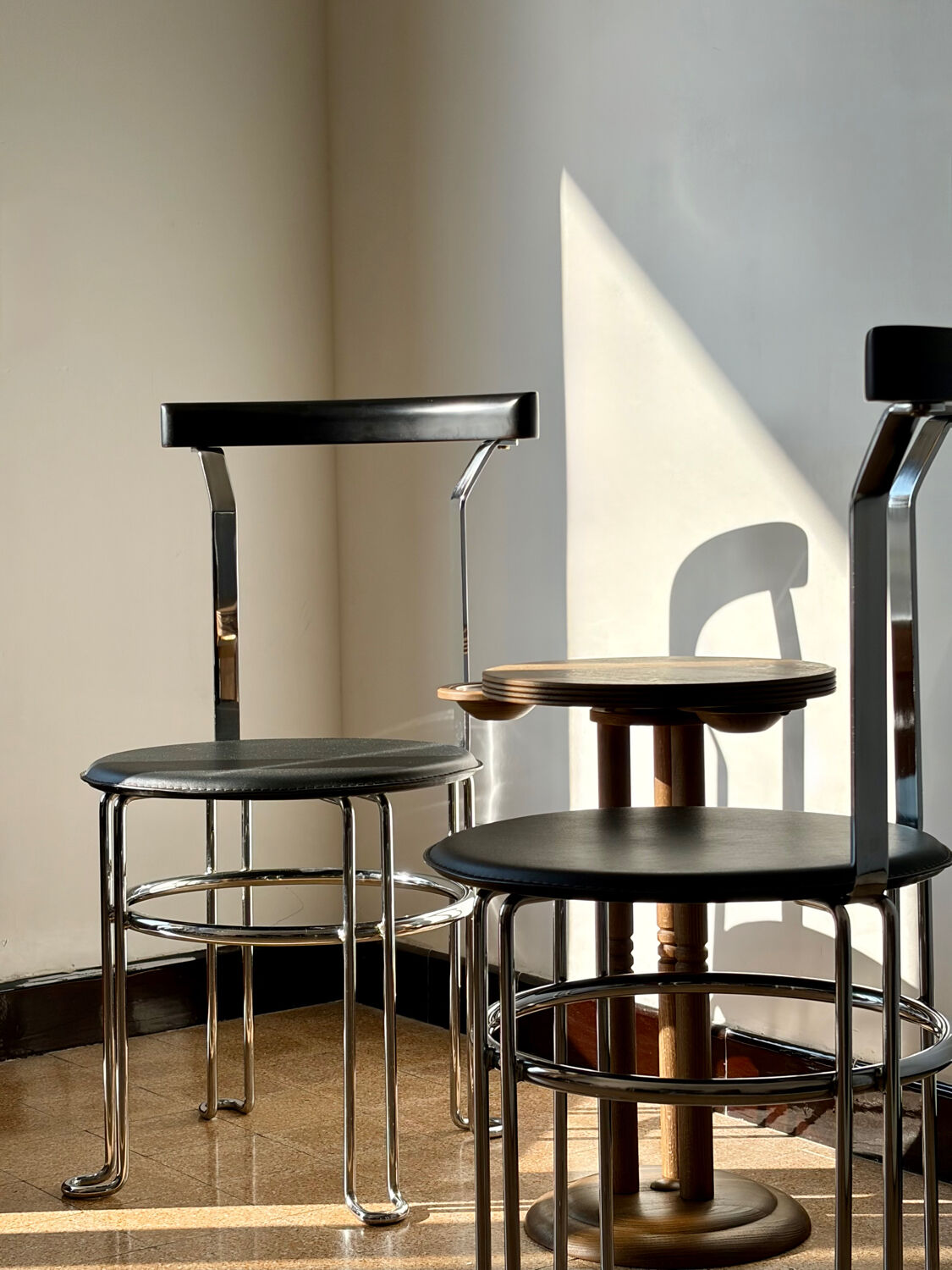 Bauhaus style chair