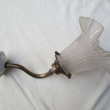 Gooseneck wall light with tulip