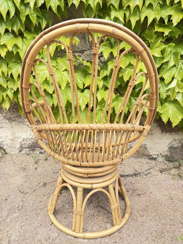 Fauteuils Œufs en rotin des années 60 France