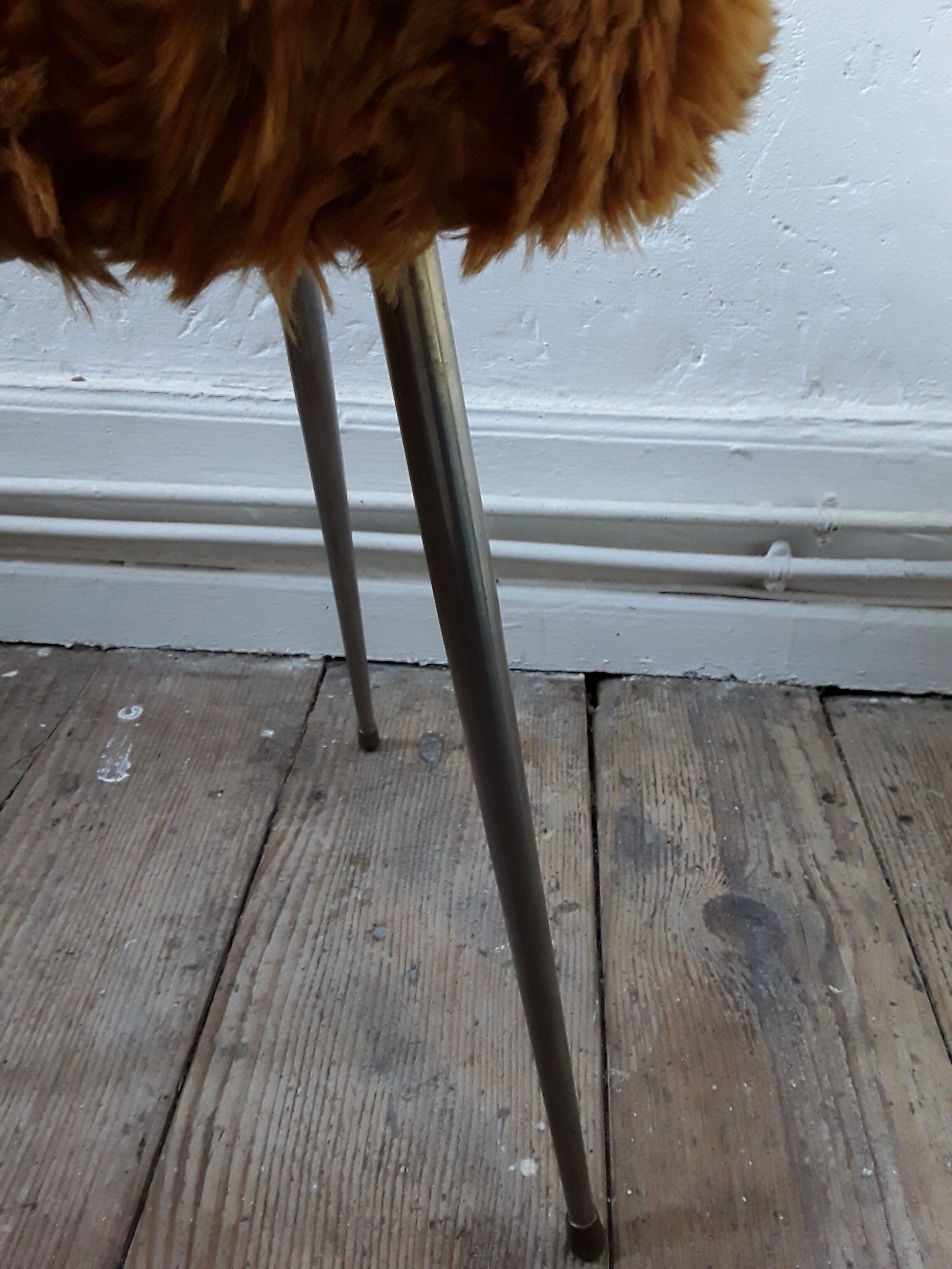 Vintage 60s/70s plush stool