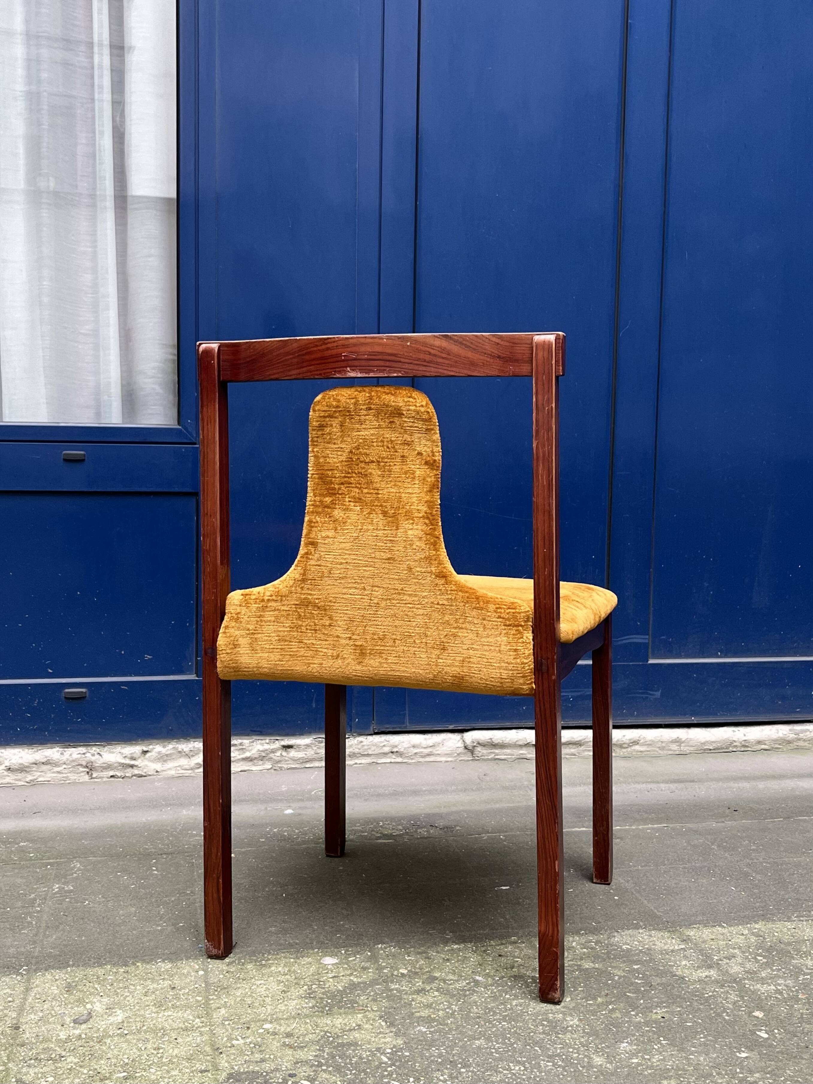 Two chairs attributed to Luigi Salocchi for Sormani, 1960s.