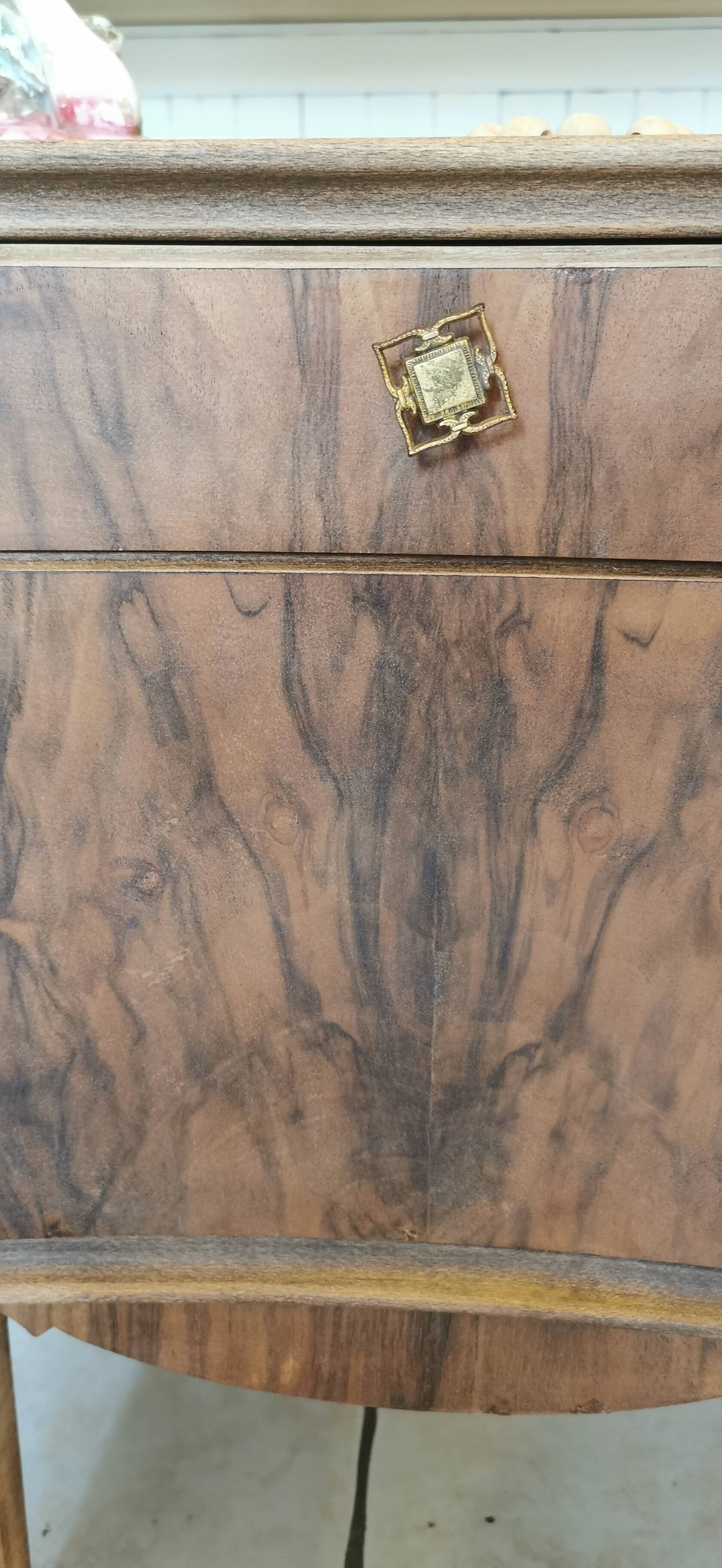 Small vintage chest of drawers from the 50s/60s.