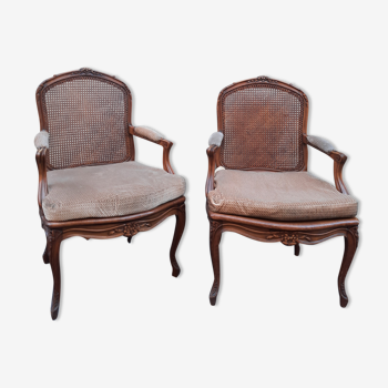 Paire de fauteuils de style Louis XV