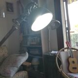 Lumina workshop articulated lamp