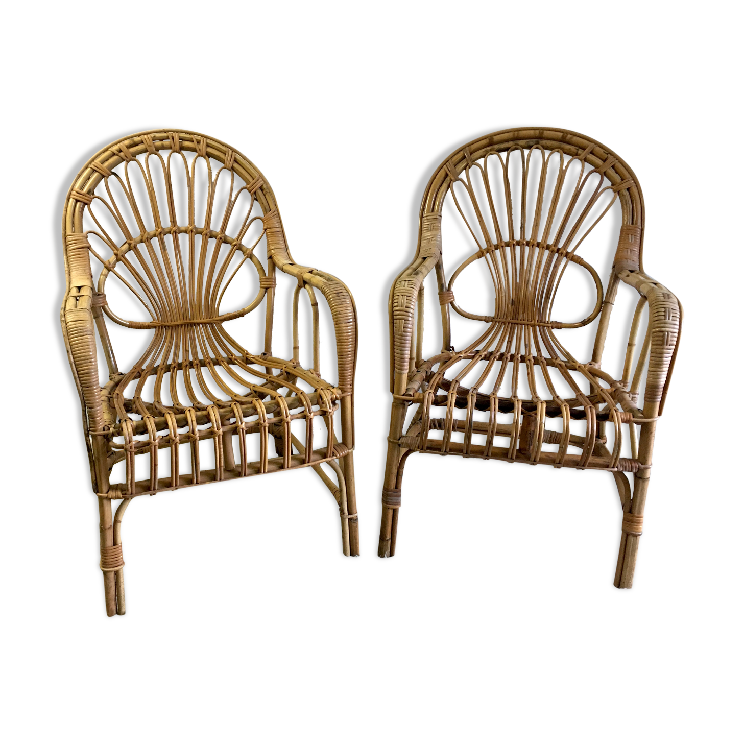 Pair of rattan chairs - 70s